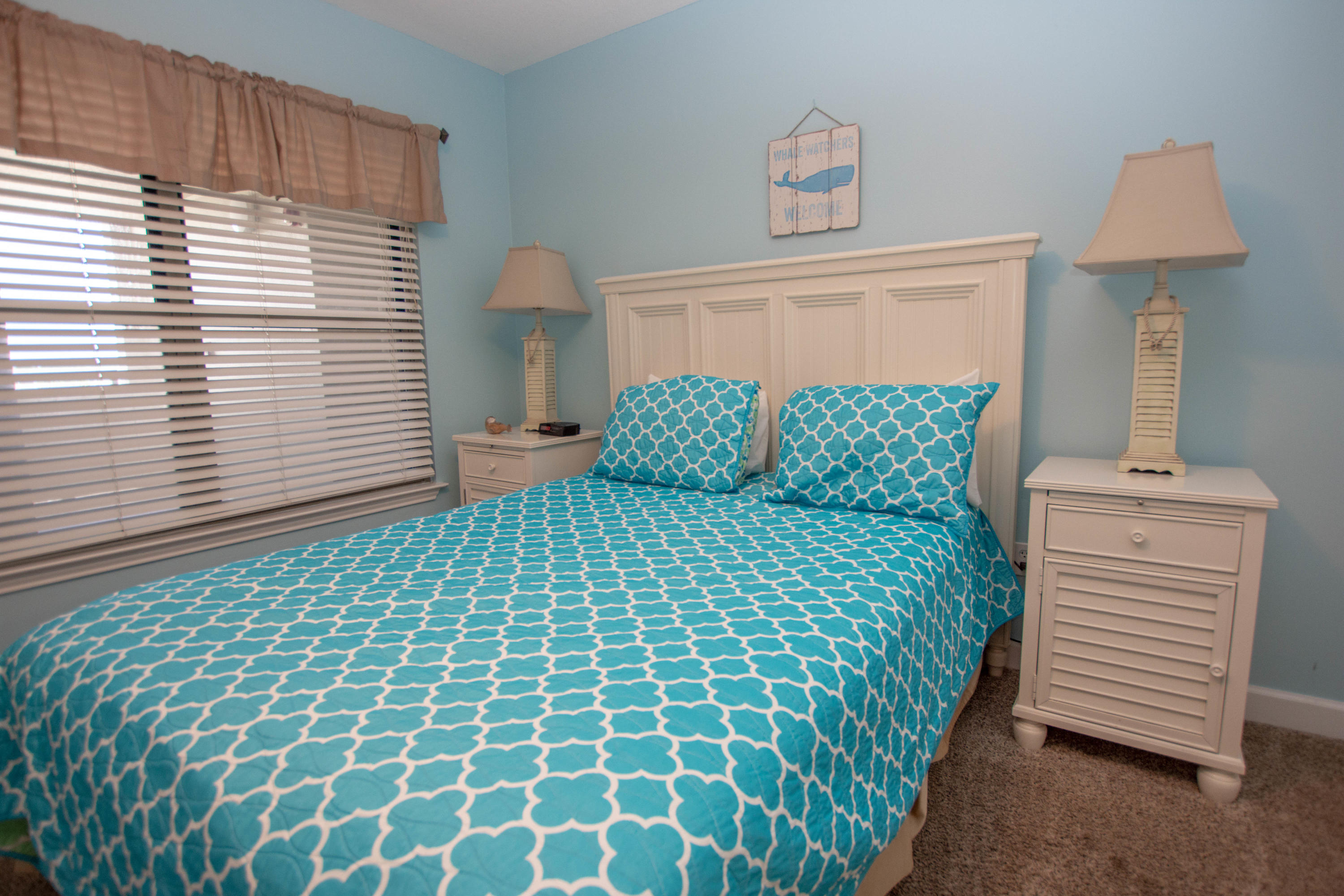 EMERALD TOWERS WEST CONDO - Residential