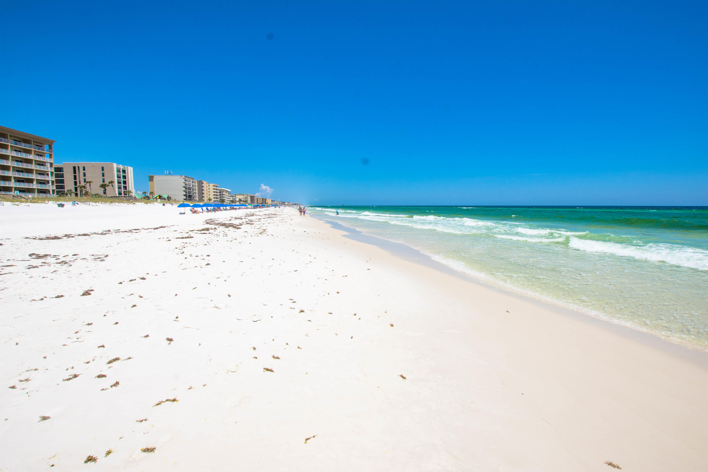 EMERALD TOWERS WEST CONDO - Residential