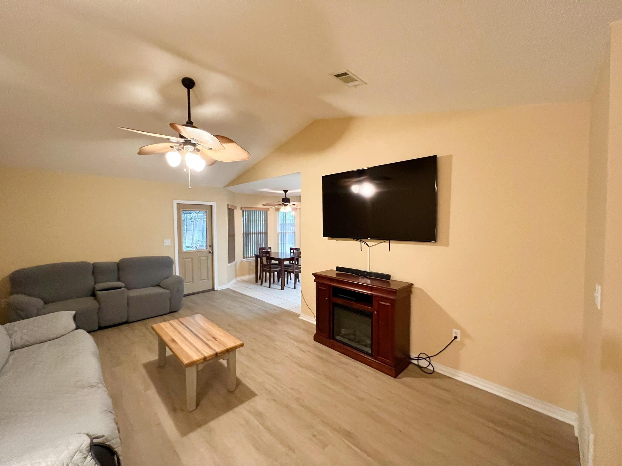 SOUTH HOLLEY GROVE - Residential