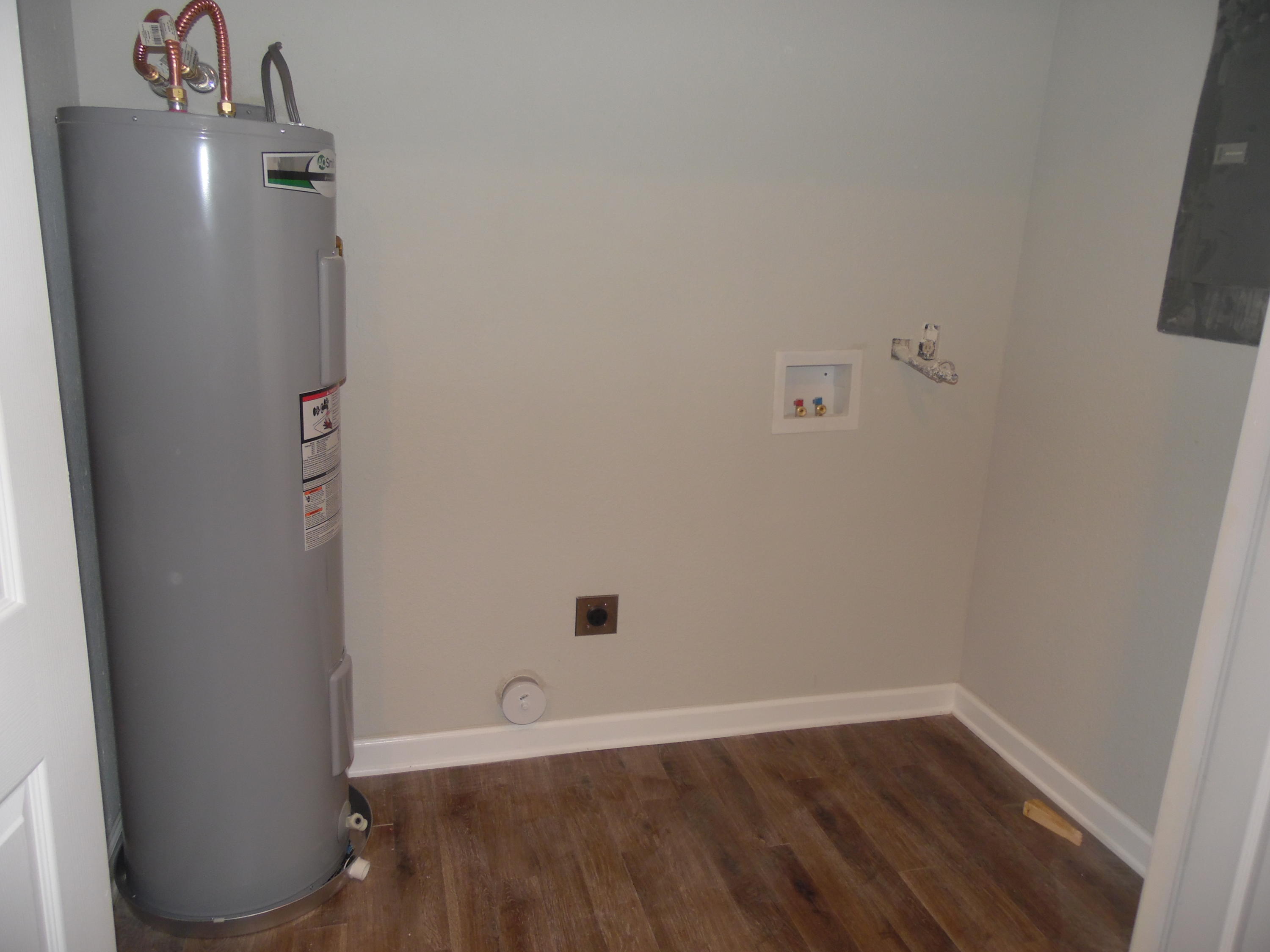 LAKE JUNIPER ESTATES UNIT 3 - Residential