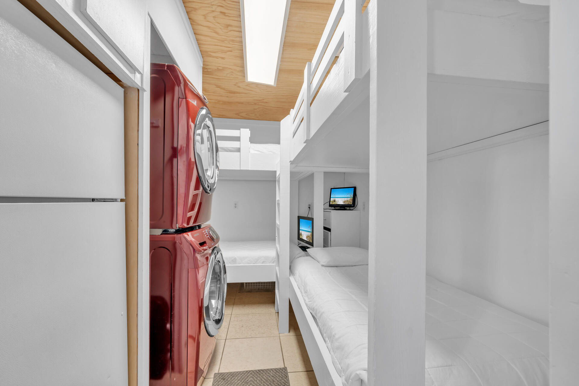 SEAWINDS T/H - Residential