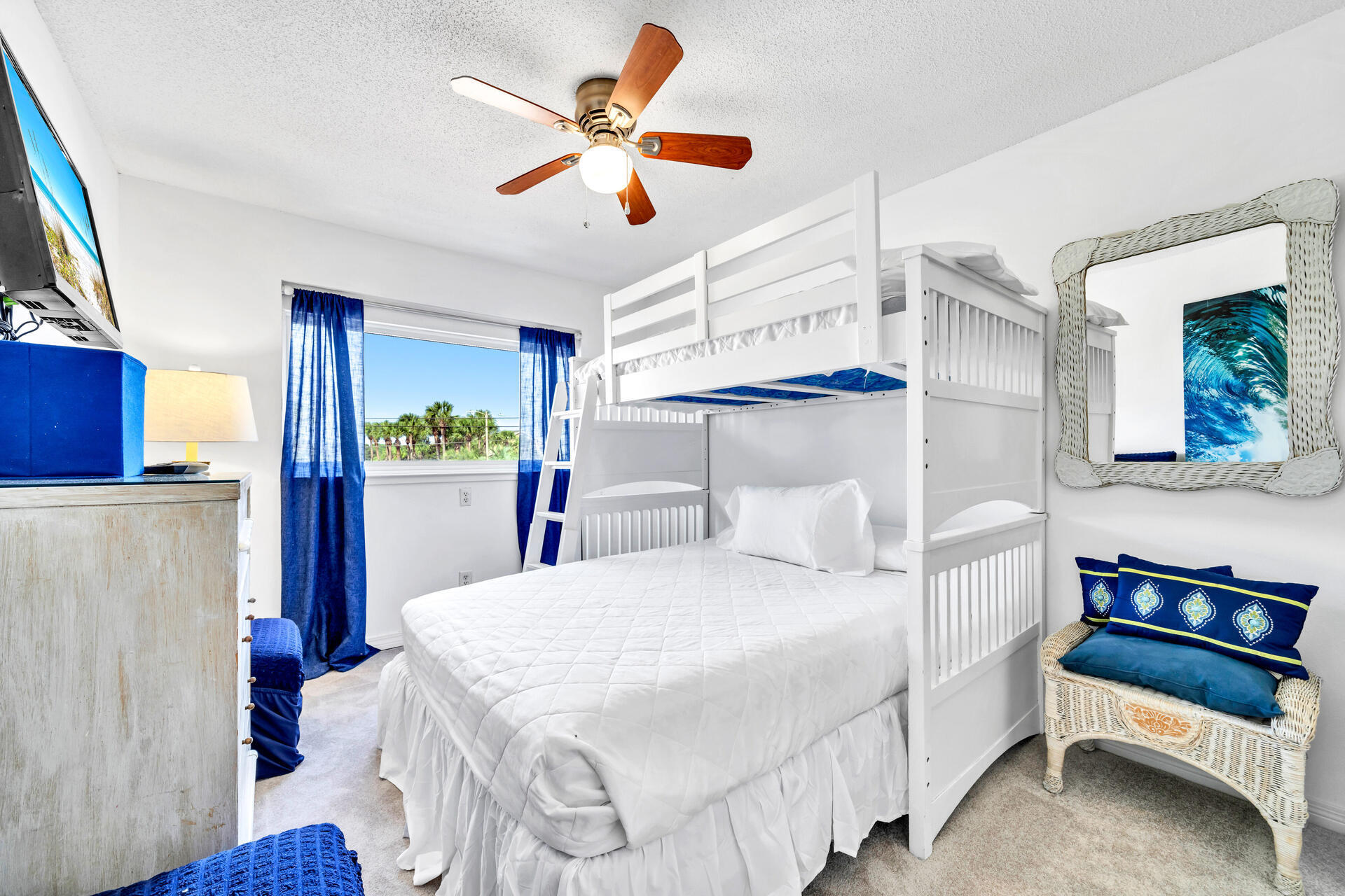 SEAWINDS T/H - Residential