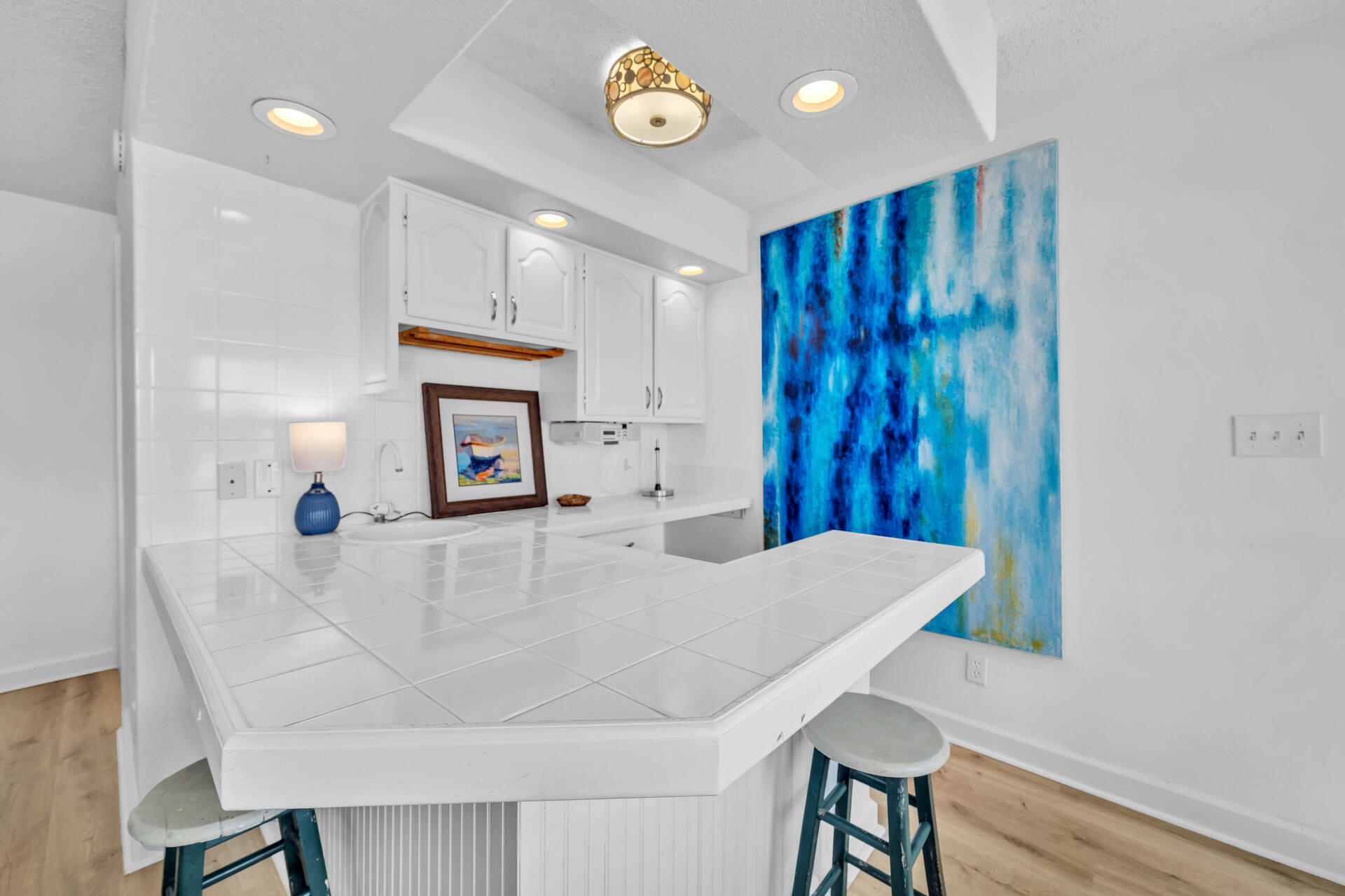 SEAWINDS T/H - Residential