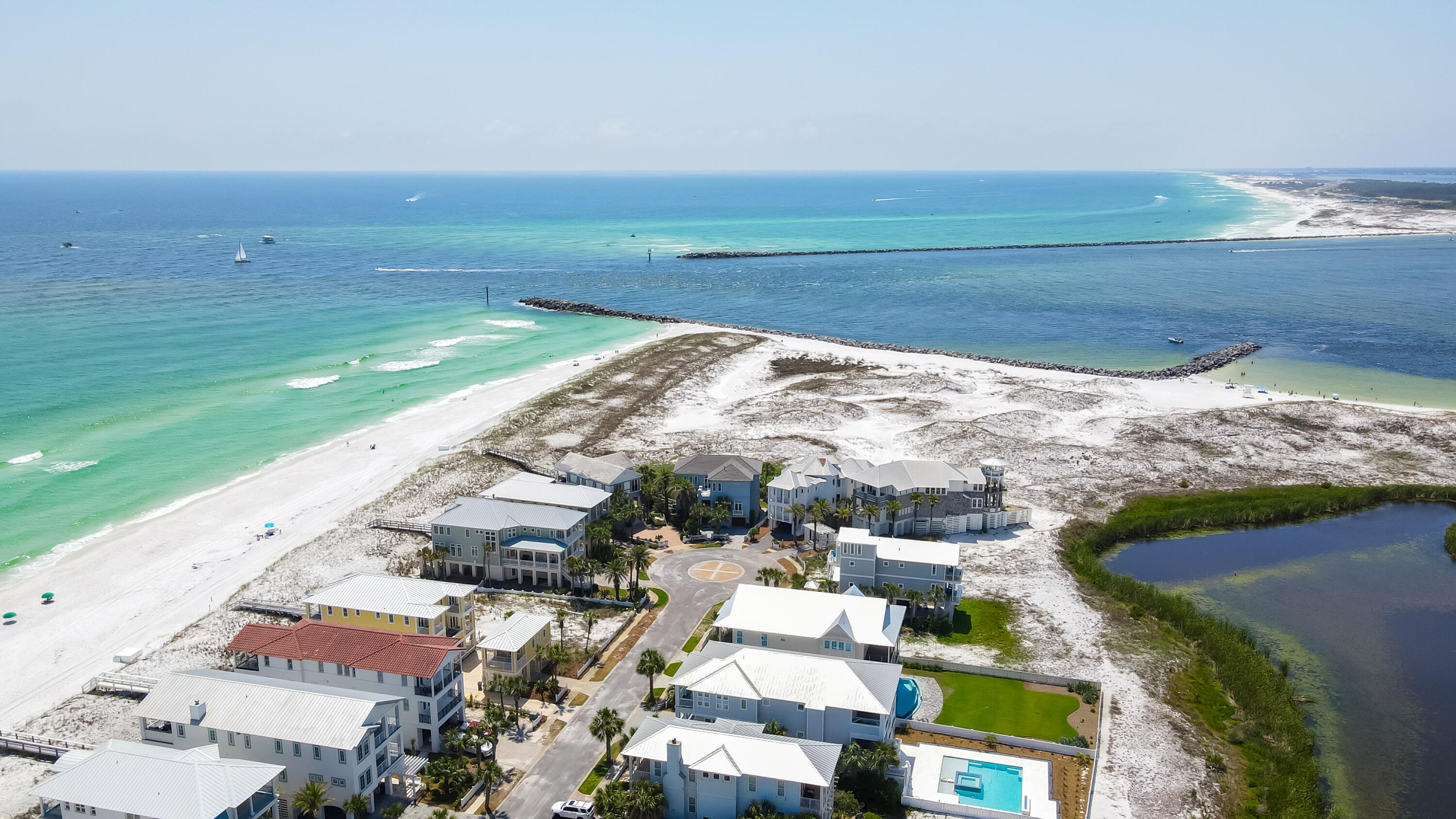DESTIN POINTE - Land