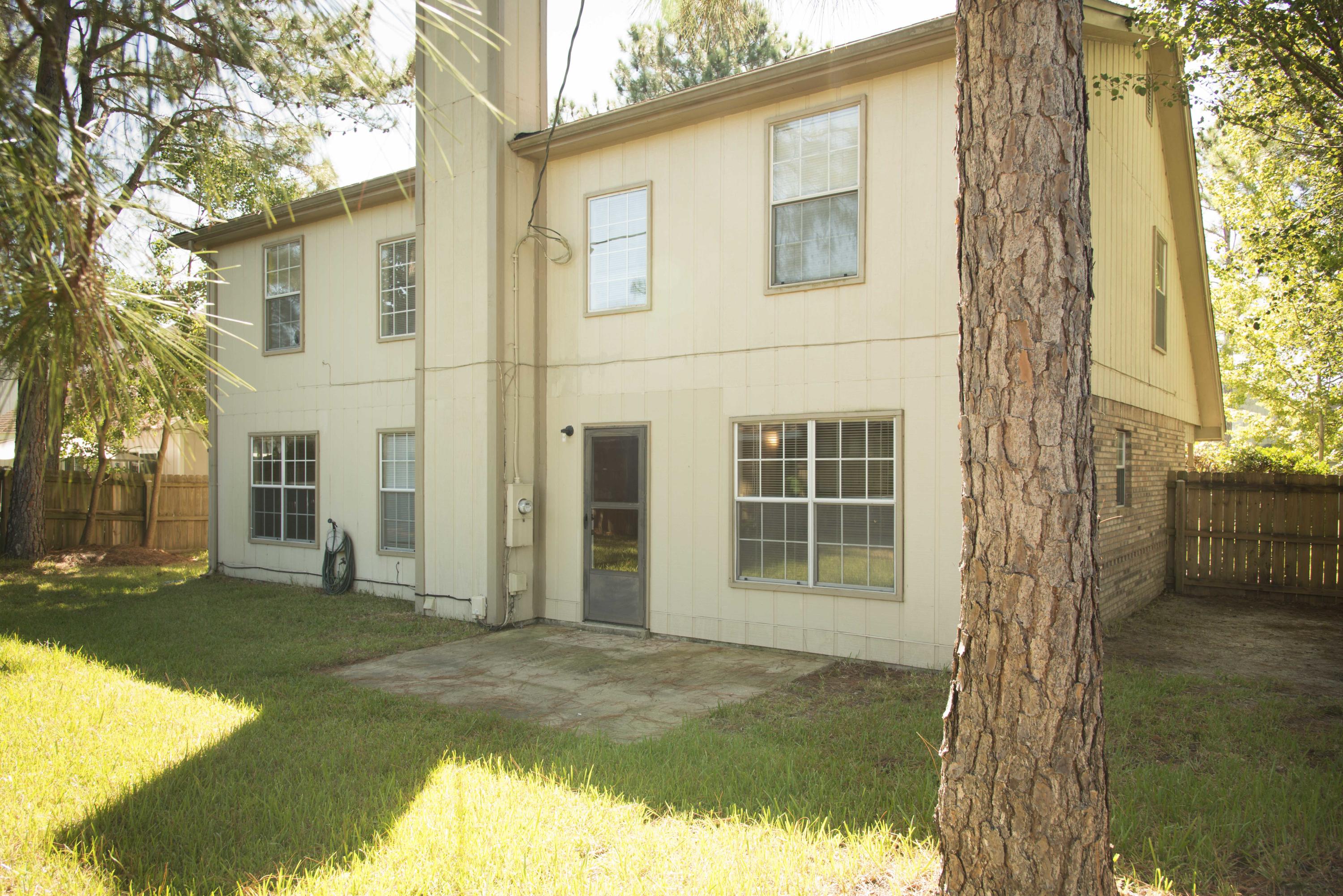 VILLAGE WEST - Residential Lease