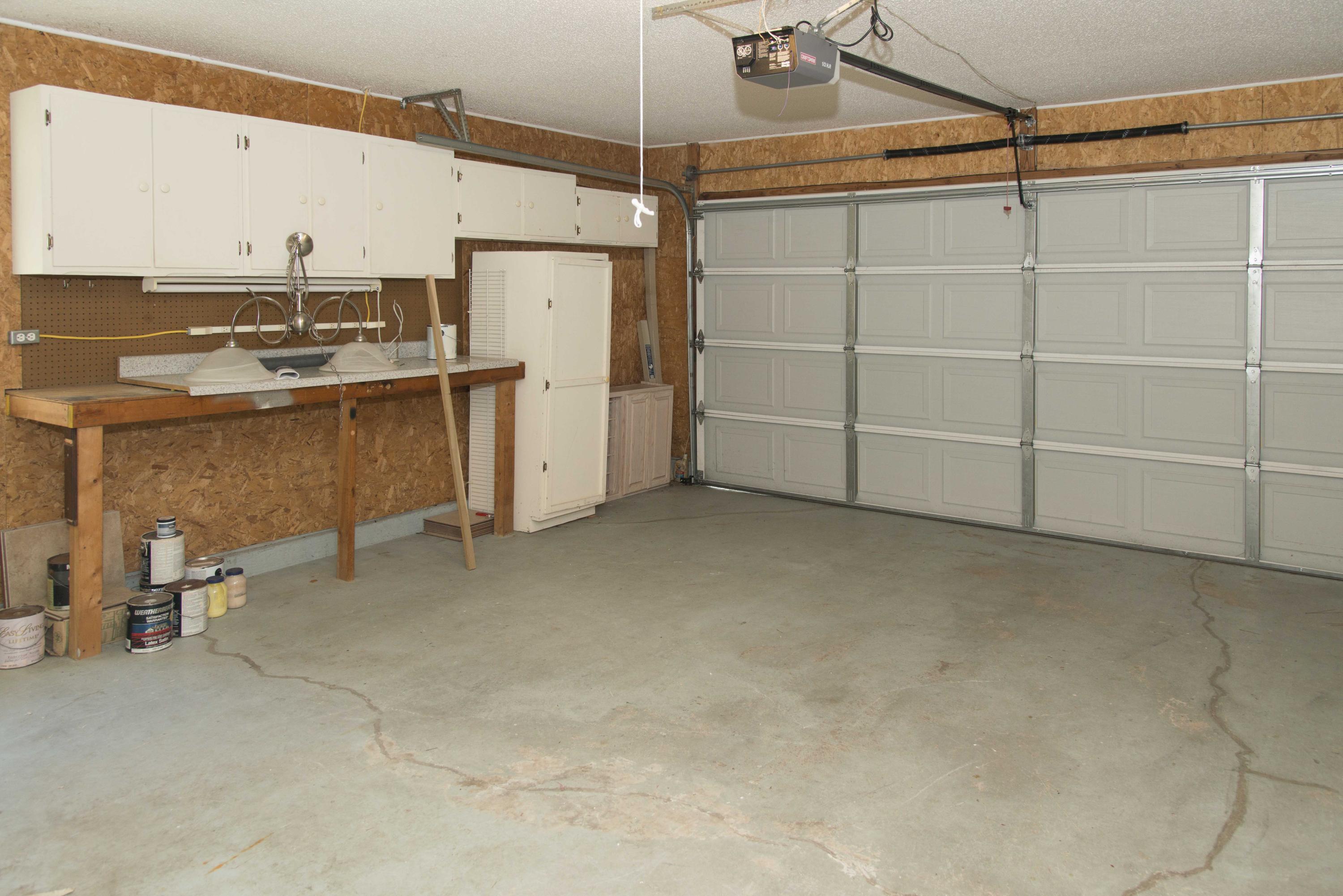 VILLAGE WEST - Residential Lease