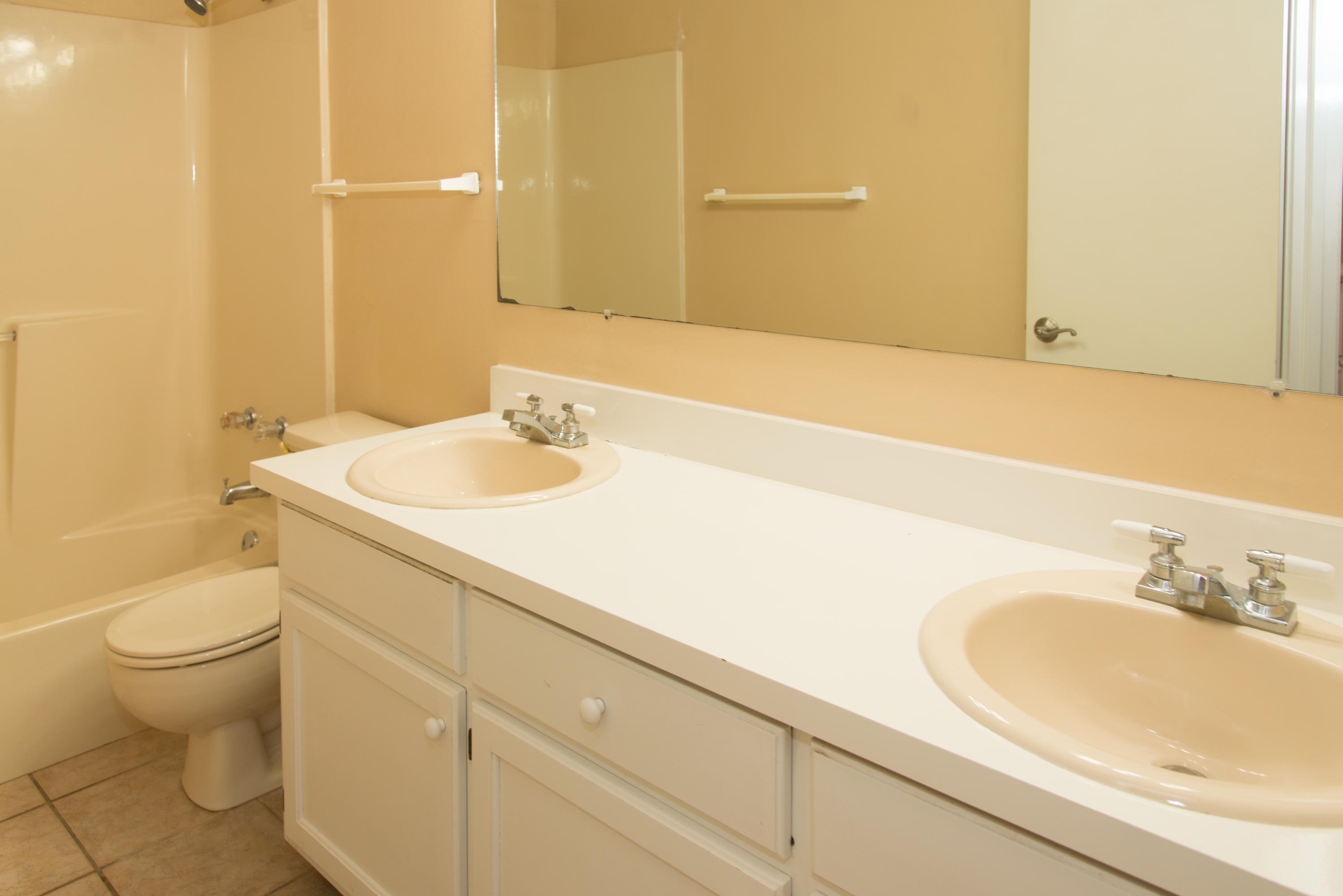 VILLAGE WEST - Residential Lease