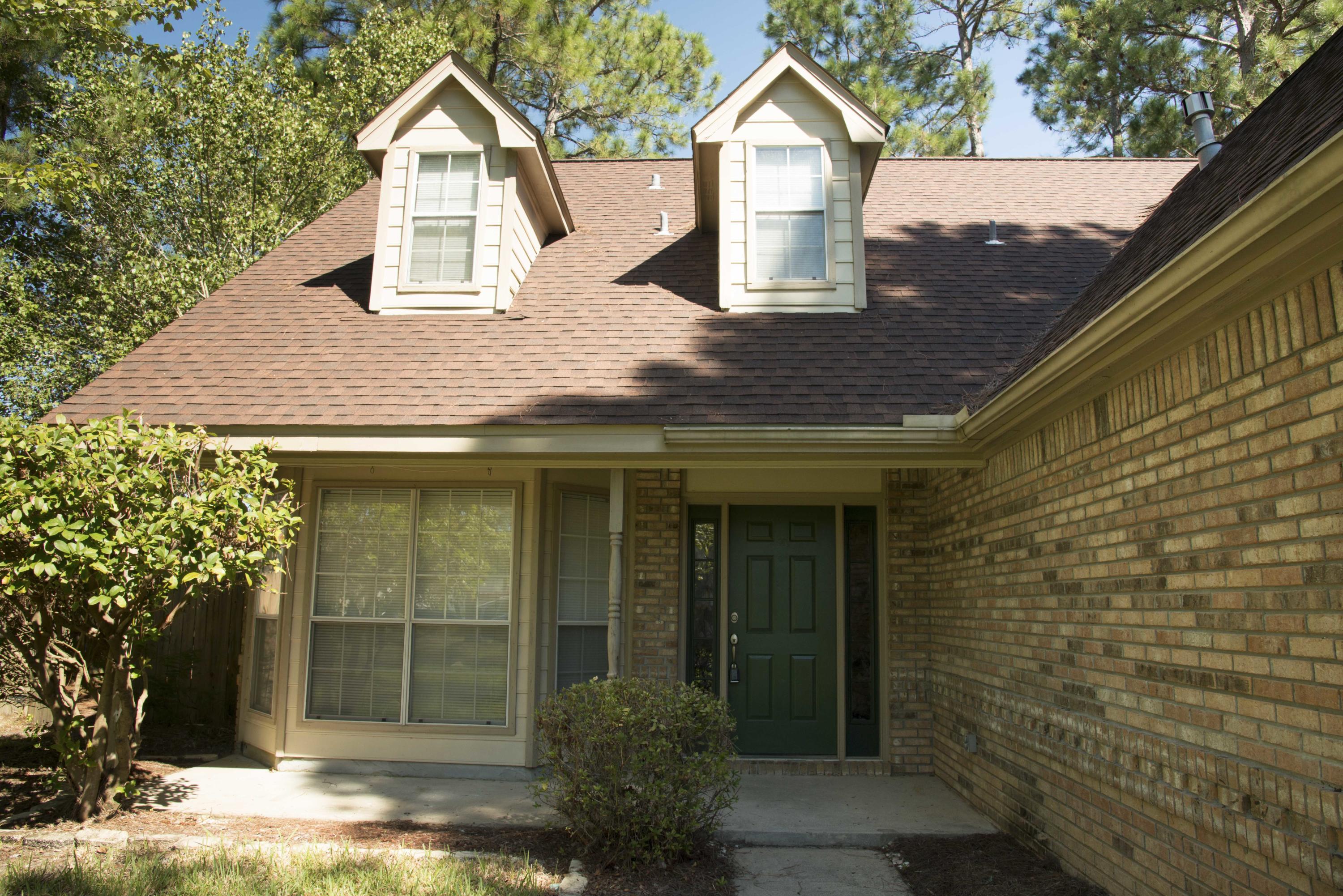 VILLAGE WEST - Residential Lease