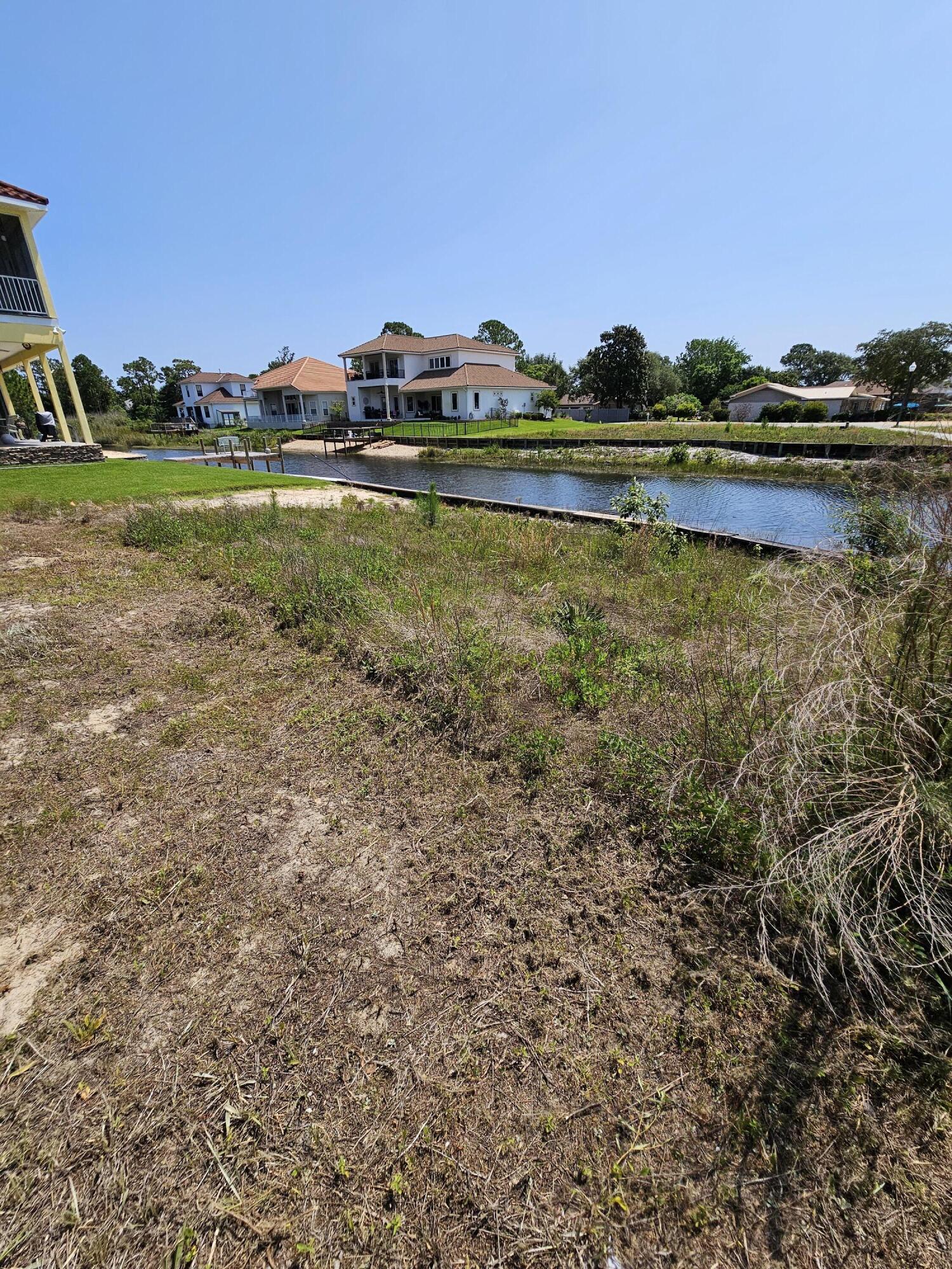 PALMETTO LAKE PRESERVE - Land