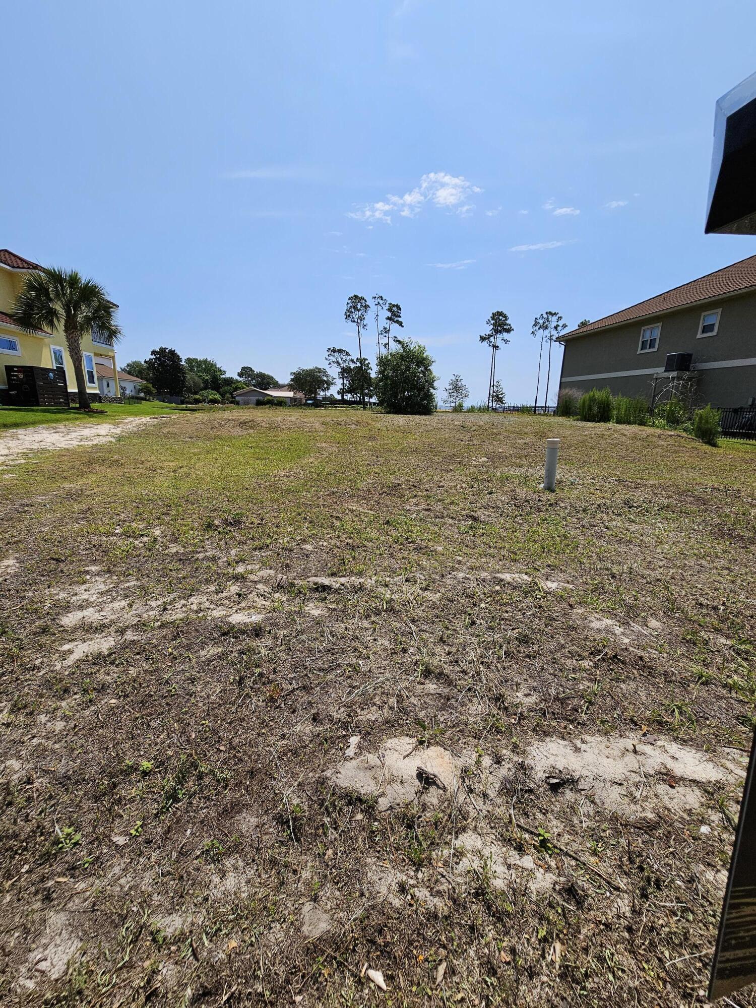 PALMETTO LAKE PRESERVE - Land
