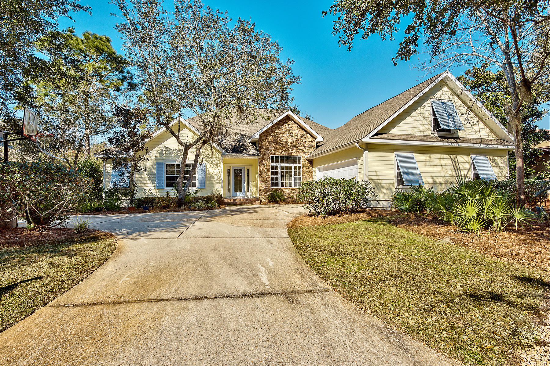 Botany Bayou - Residential