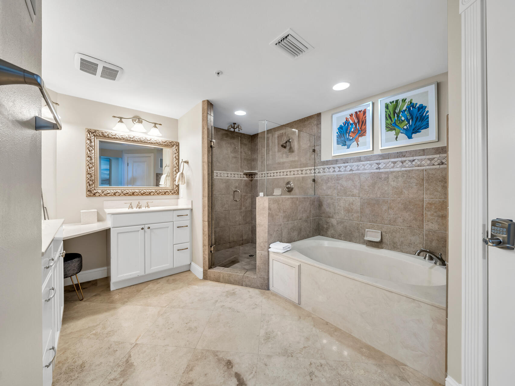 MAJESTIC SUN - Residential