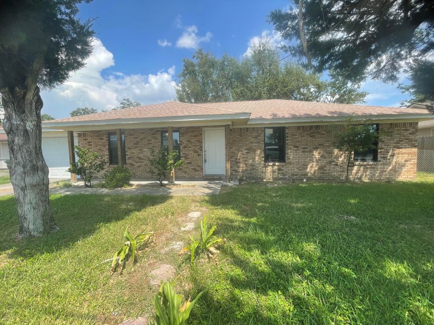 Beautifully remodeled home with lots of upgrades! The kitchen features gorgeous marble countertops, glass tile backsplash, a built in oven, built in microwave, and built in cook top with hood. Under the sink an APEC Drinking Water filter is installed, and the countertops provide pop-up outlets that are upgraded with USB slots. Each bedroom is decorated with barn doors on the closets, and has an updated outlet. In the master bathroom the shower has been tiled in and has 3 separate shower heads.Pets allowed with additional pet fees!Lawn Care to be included.Pest Control to be included.