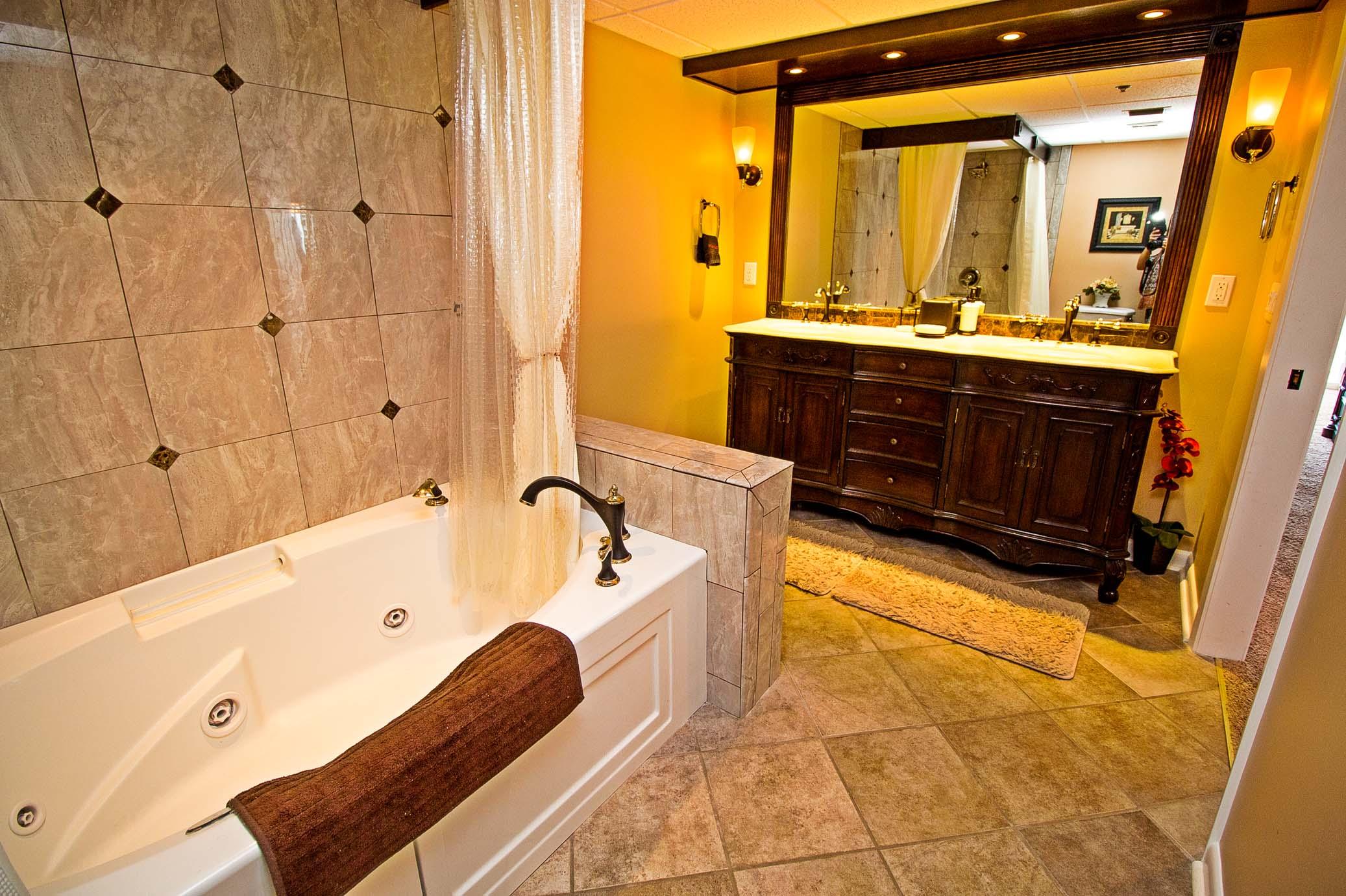 LONG BEACH - Residential