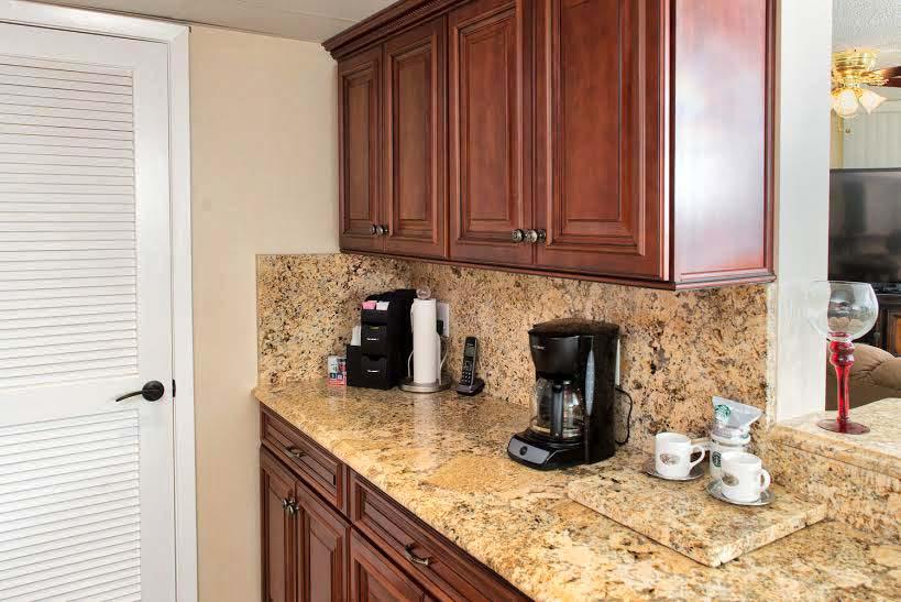 LONG BEACH - Residential