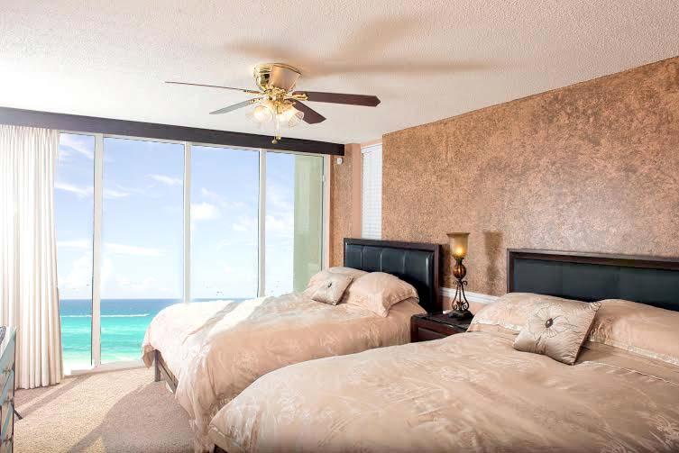 LONG BEACH - Residential