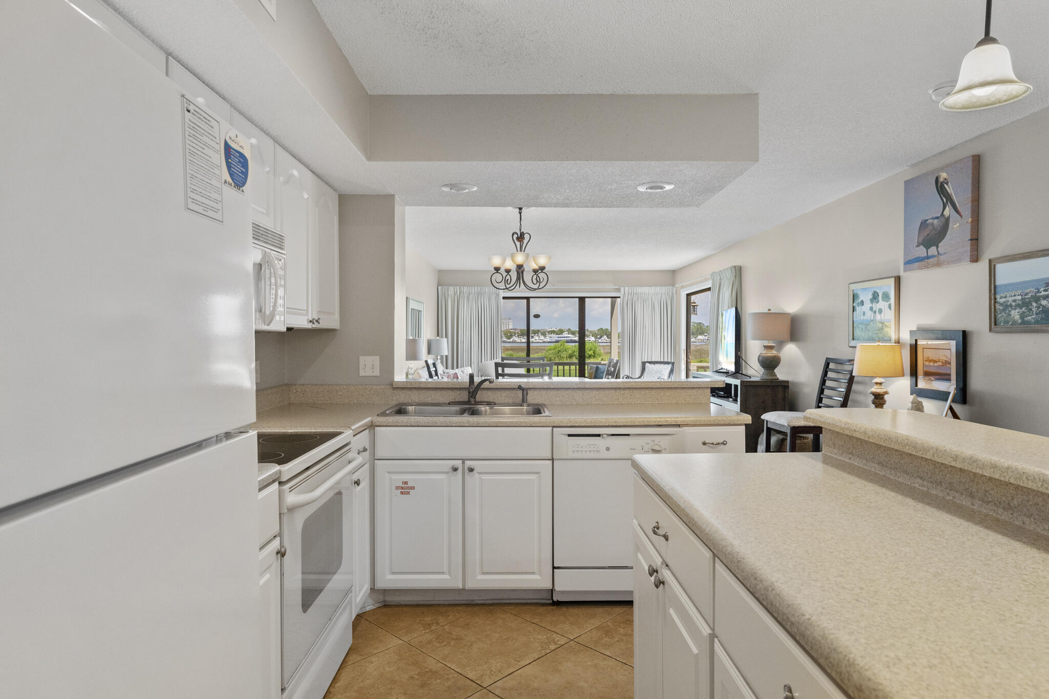 HARBOUR POINT CONDO - Residential