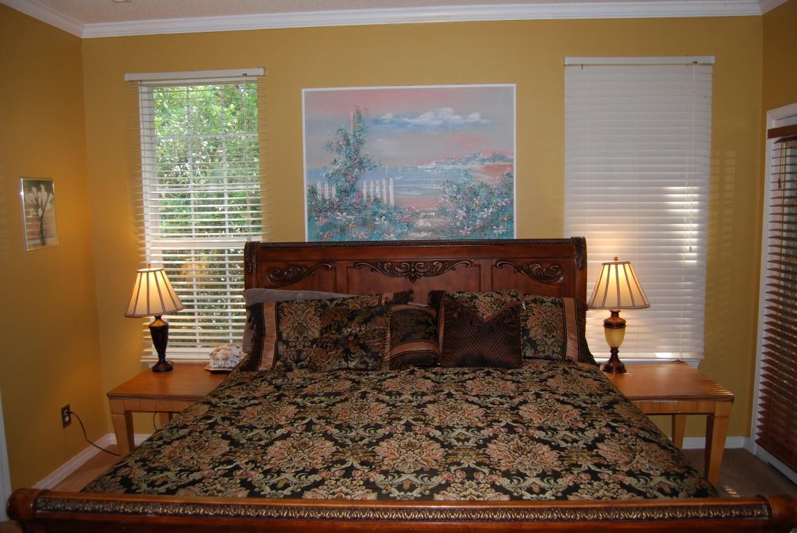 LAKESIDE EAST - Residential