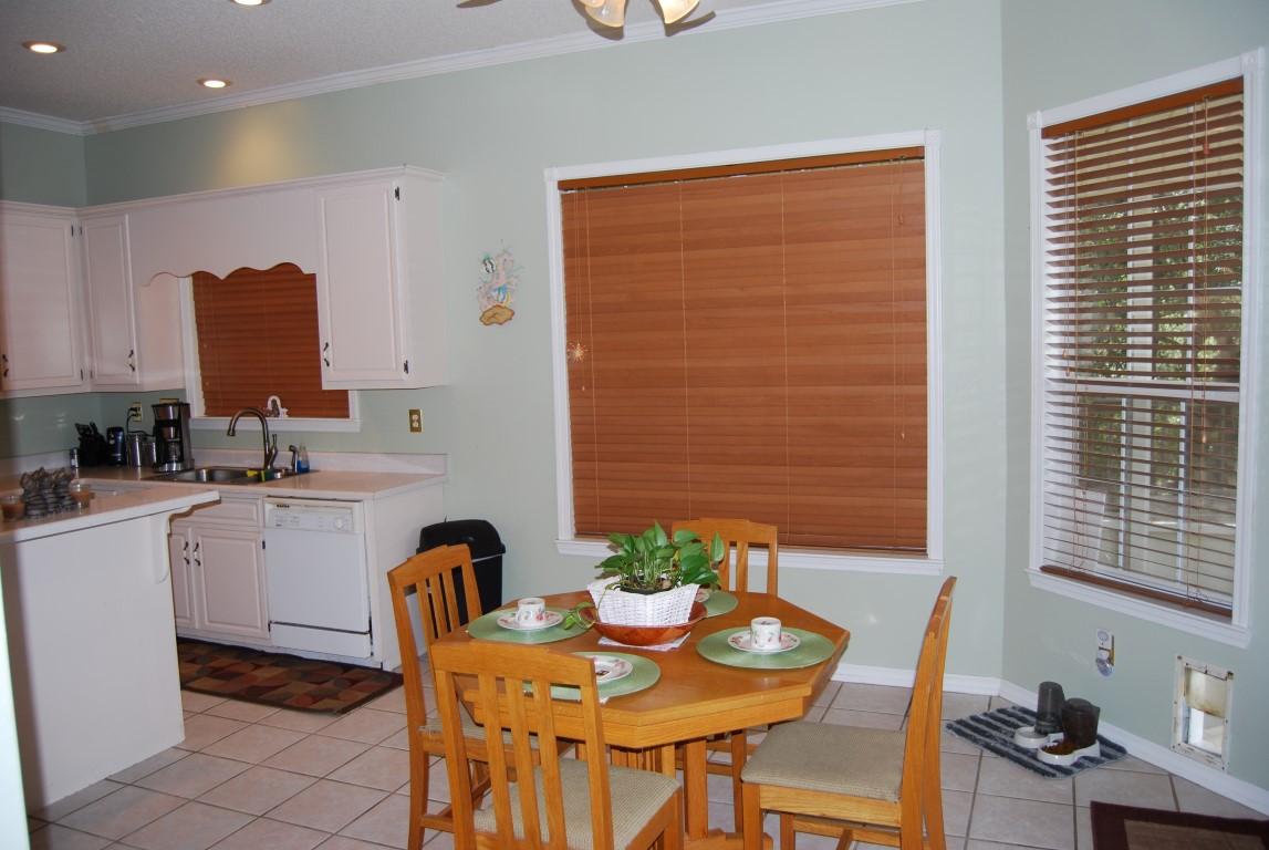 LAKESIDE EAST - Residential