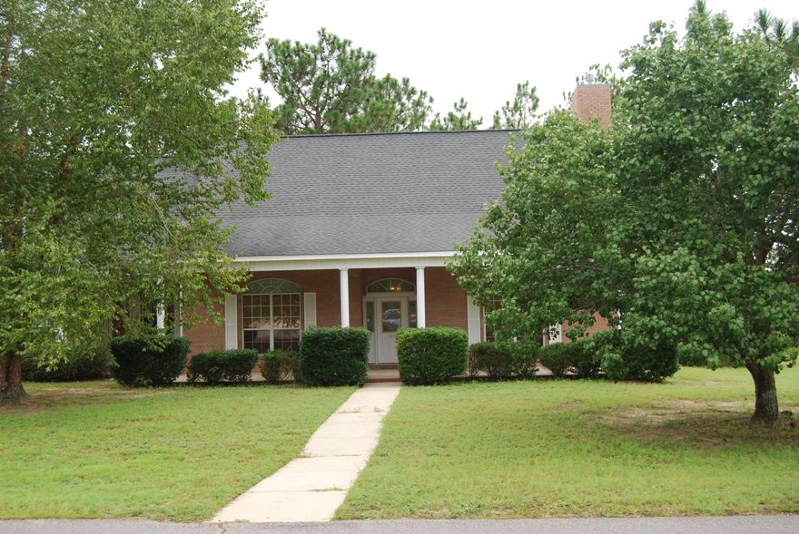 GREAT HOME ON THE EXTREME SOUTH SIDE OF CRESTVIEW. GREAT ROOM WITH FIREPLACE AND CATHEDRAL CEILINGS, LARGE KITCHEN WITH PLENTY OF CABINETS AND ALL APPLIANCES CONVEY NEW STAINLESS WALL OVEN, SEPERATE DINING AREA, LARGE MASTER SUITE WITH A HUGE WALK INCLOSET, MASTER BATH HAS A SPA TUB AND SEPERATE SHOWER PLUS DOUBLE VANITIES, TWO ADDITIONAL BEDROOMS, AN INSIDE UTILITY ROOM, HUGE 3 CAR GARAGE WITH SIDE ENTRY, 3 COVERED PORCHES AND A SEPERATE DECK. 10 FOOT CEILINGS, SOME CROWN MOULDING, CATHEDRAL CEILING IN GREAT ROOM. GREAT HOUSE FOR A GREAT PRICE. HOUSE WAS ORIGINALLY GOING TO BE A TWO STORY SO ATTIC AREA HAS BEEN INSULATED AS SUCH.