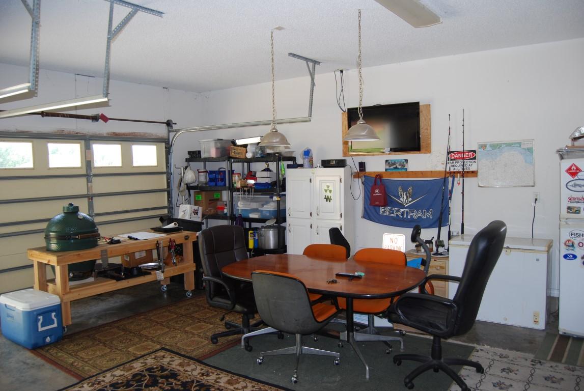 LAKESIDE EAST - Residential