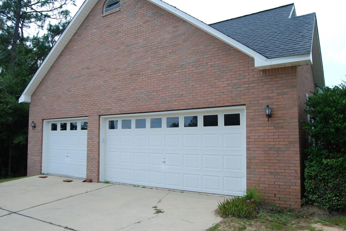 LAKESIDE EAST - Residential