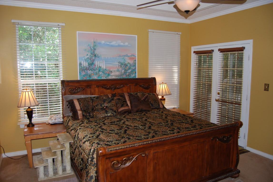 LAKESIDE EAST - Residential