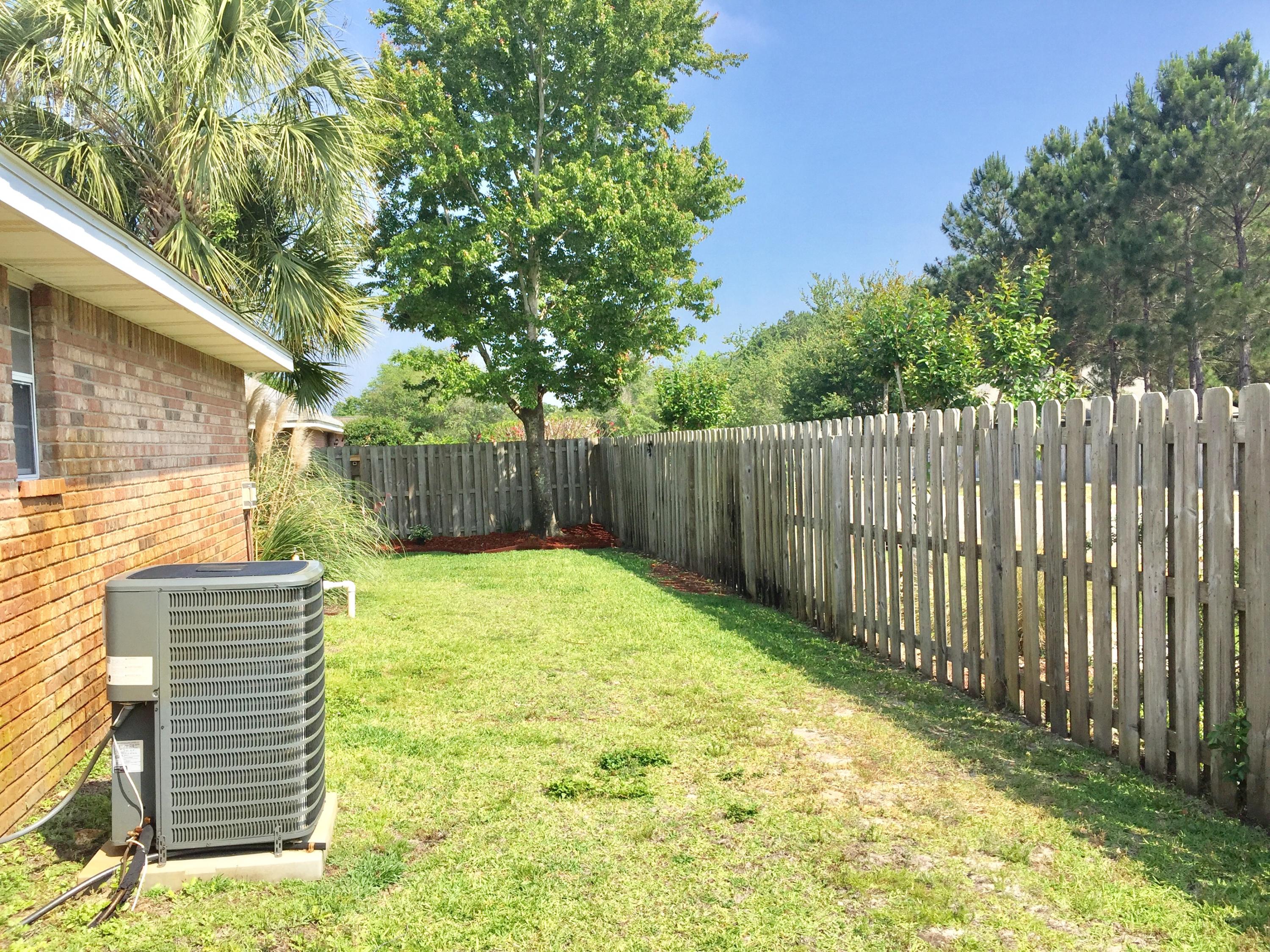 HIDDEN PINES S/D - Residential