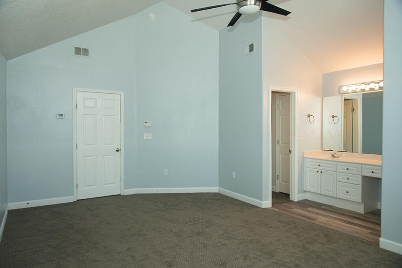 PELICAN PLACE T/H WEST - Residential Lease