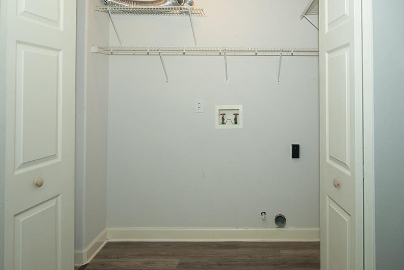 PELICAN PLACE T/H WEST - Residential Lease