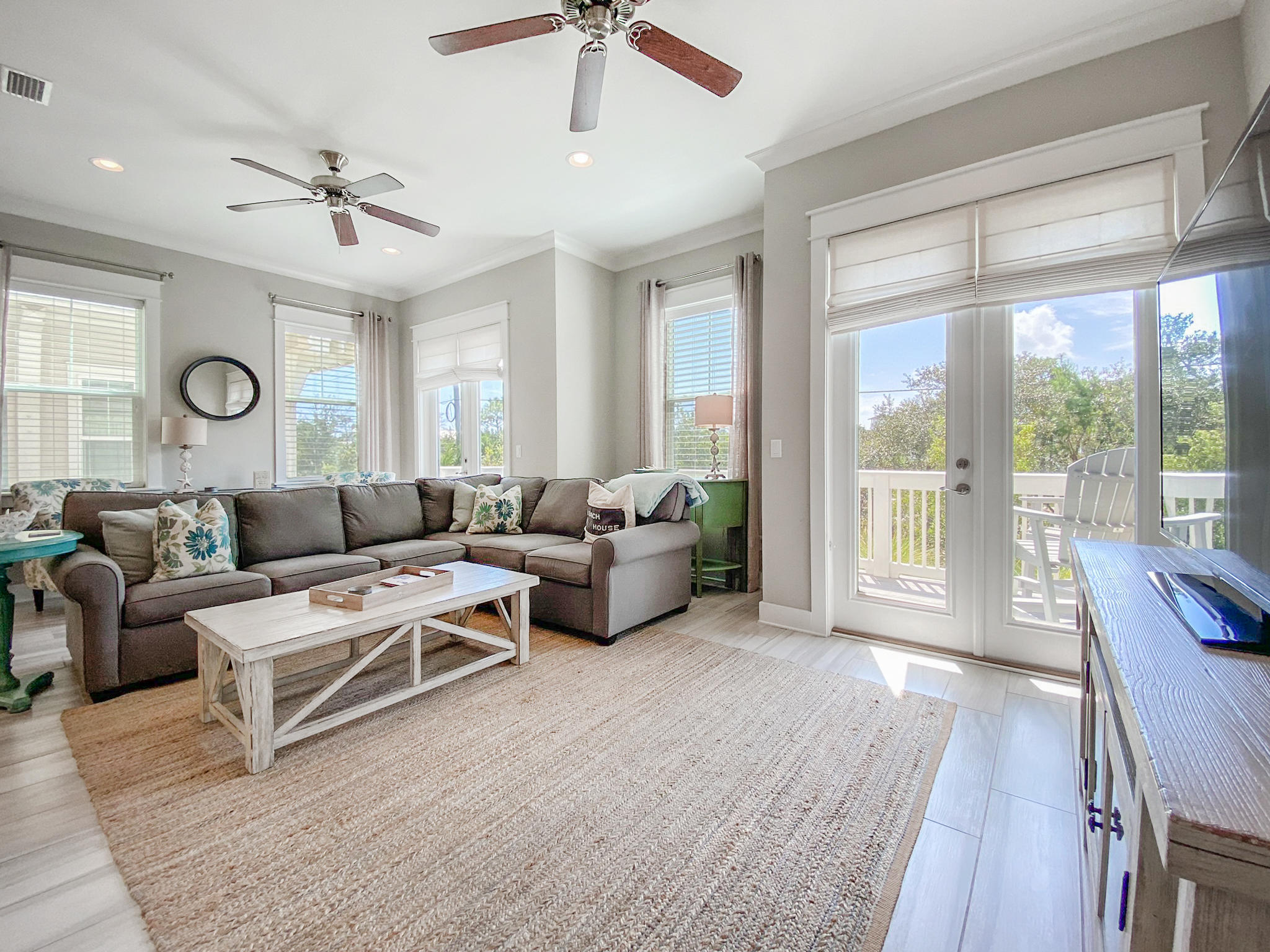 PROMINENCE - Residential