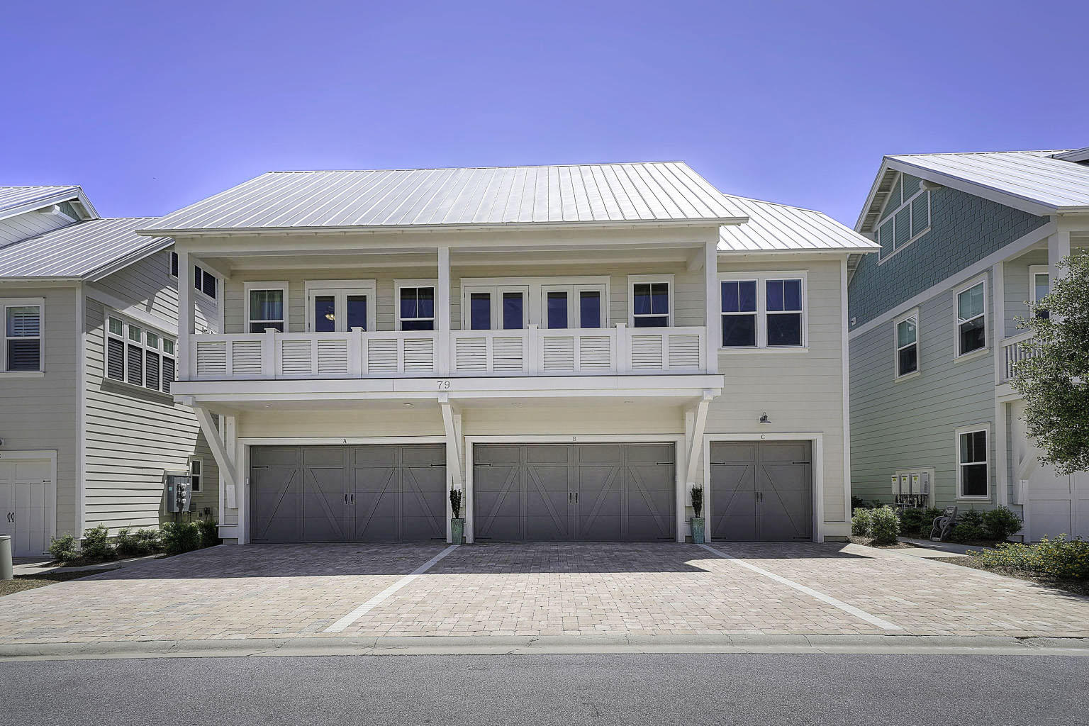 PROMINENCE - Residential