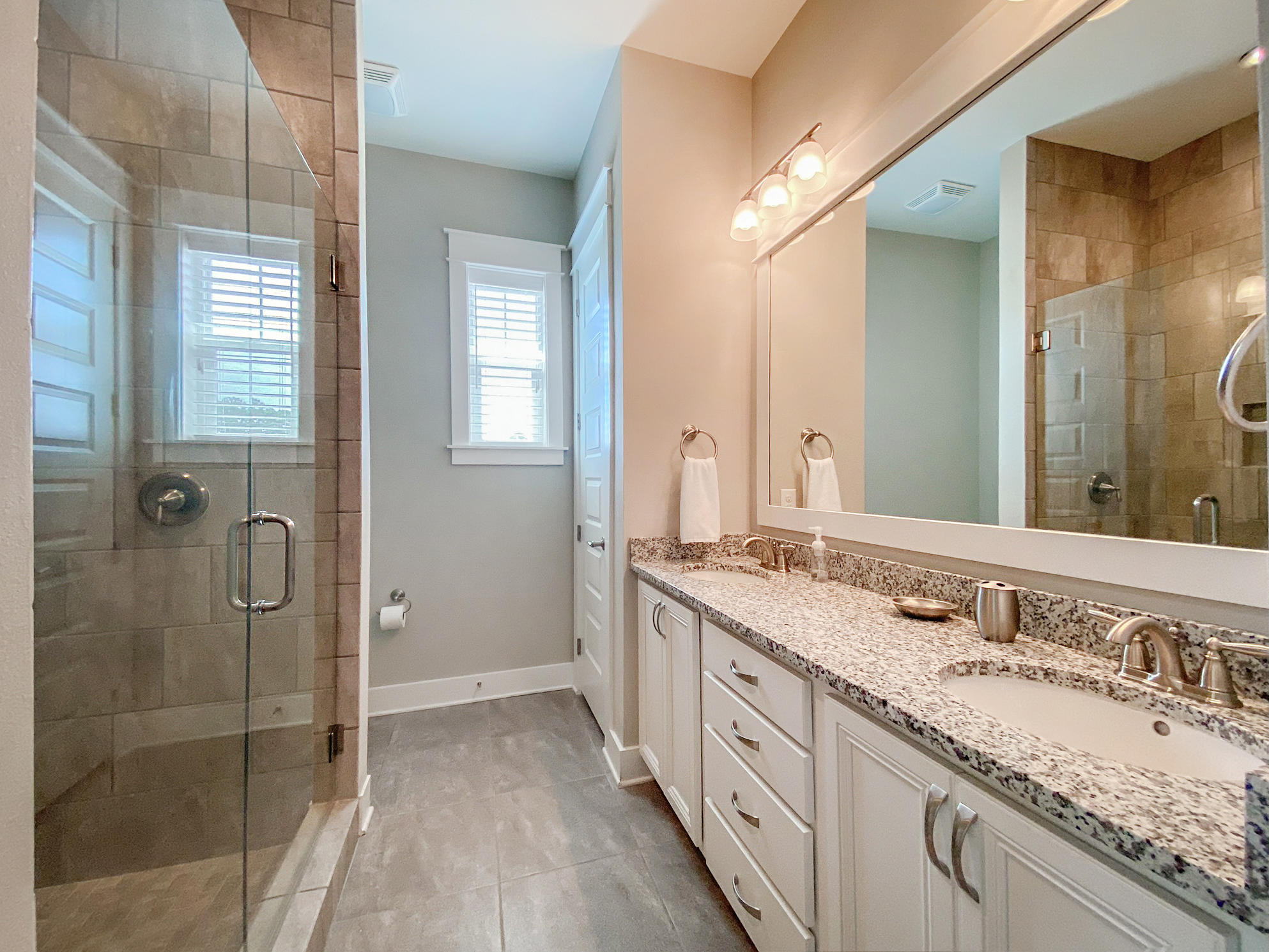 PROMINENCE - Residential