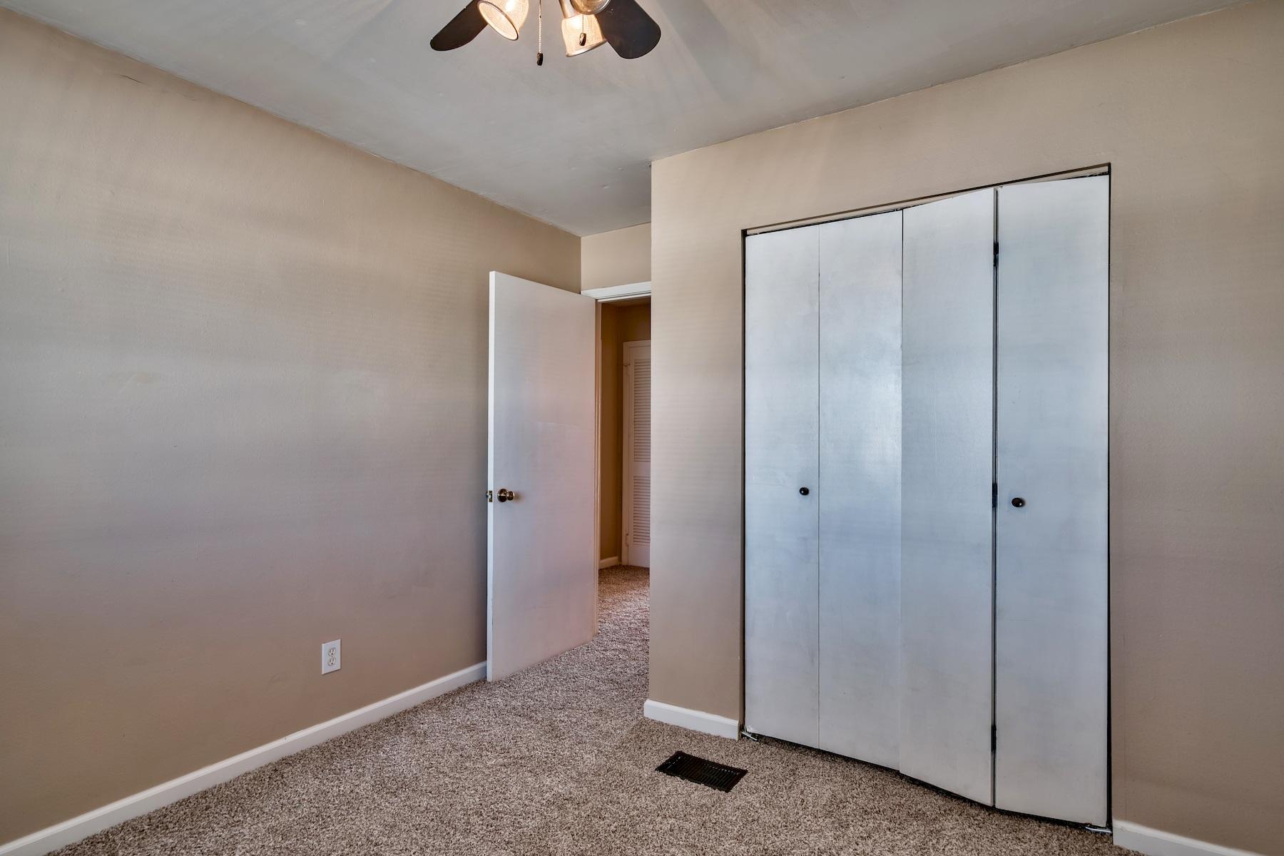 LEGION VILLAGE T/H - Residential