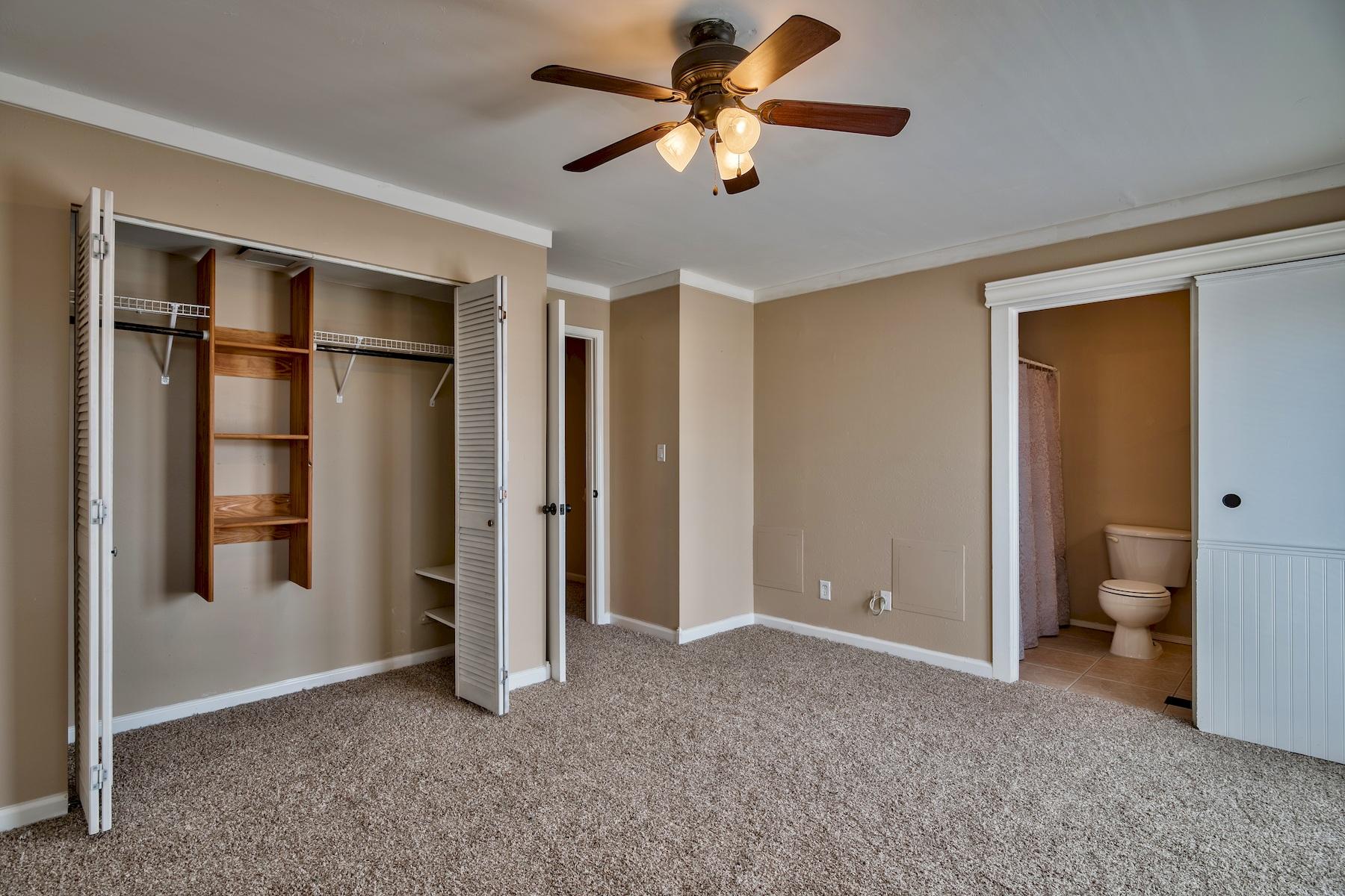 LEGION VILLAGE T/H - Residential