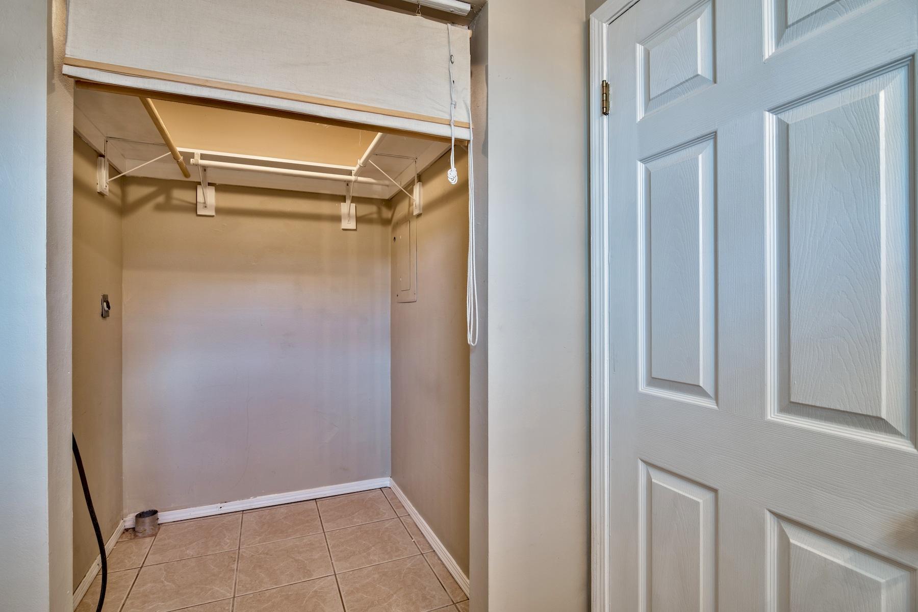 LEGION VILLAGE T/H - Residential