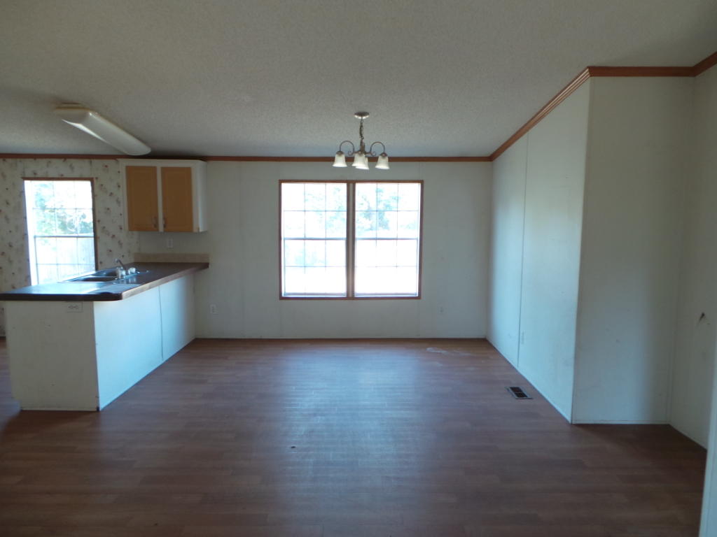 EAST BAY HEIGHTS - Residential