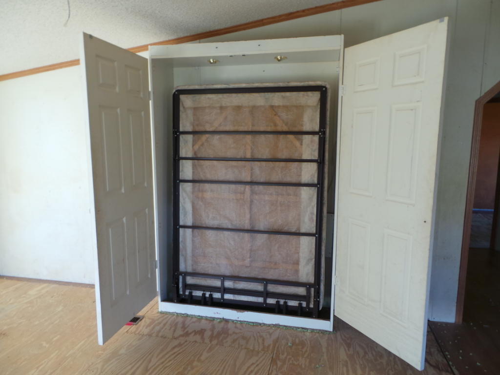 EAST BAY HEIGHTS - Residential