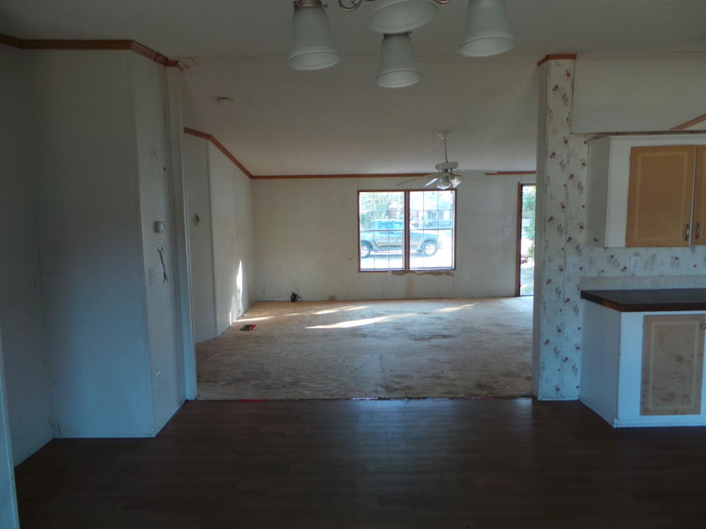 EAST BAY HEIGHTS - Residential