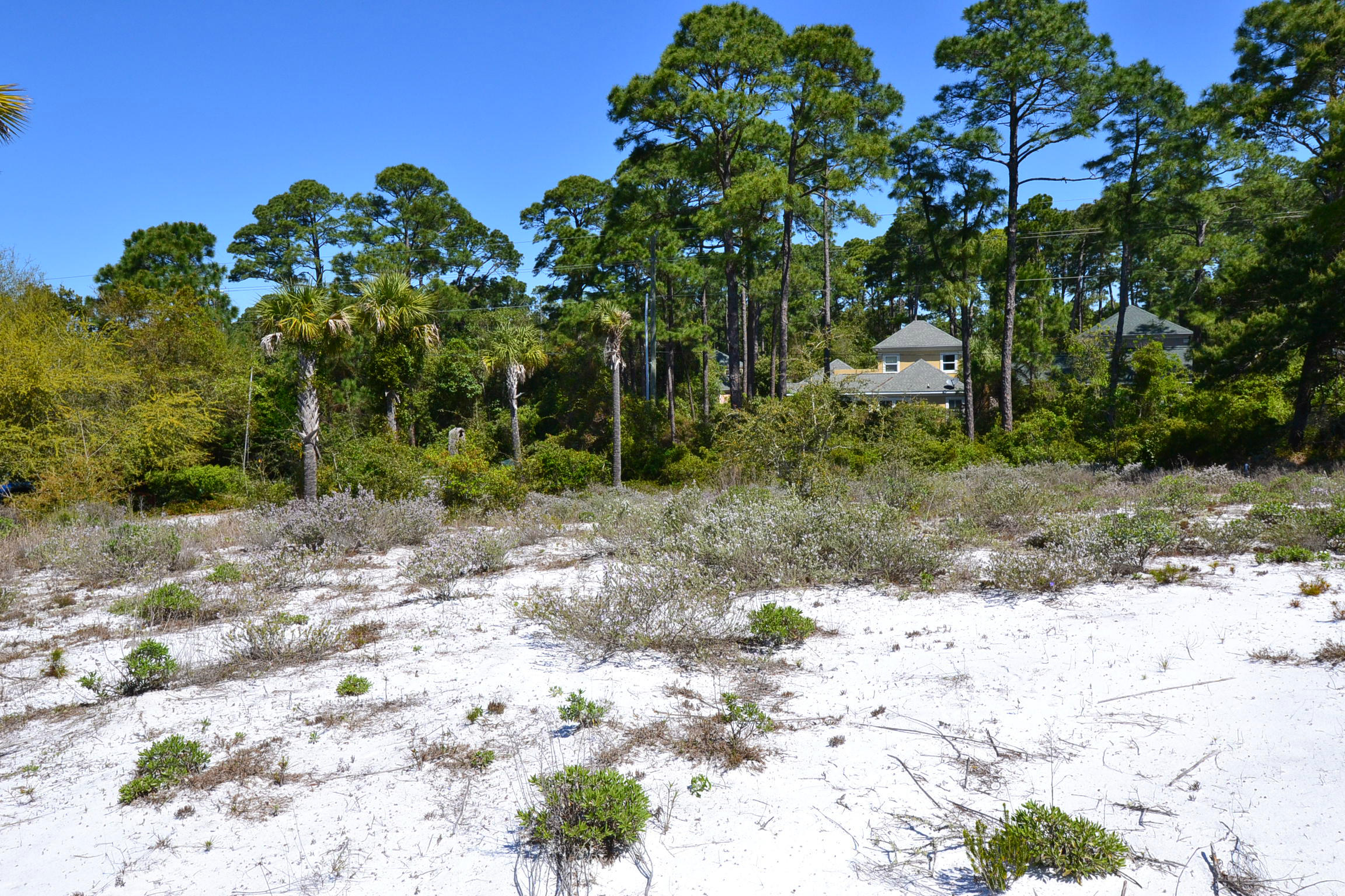 SPIRES FAIRWAY UNREC - Land