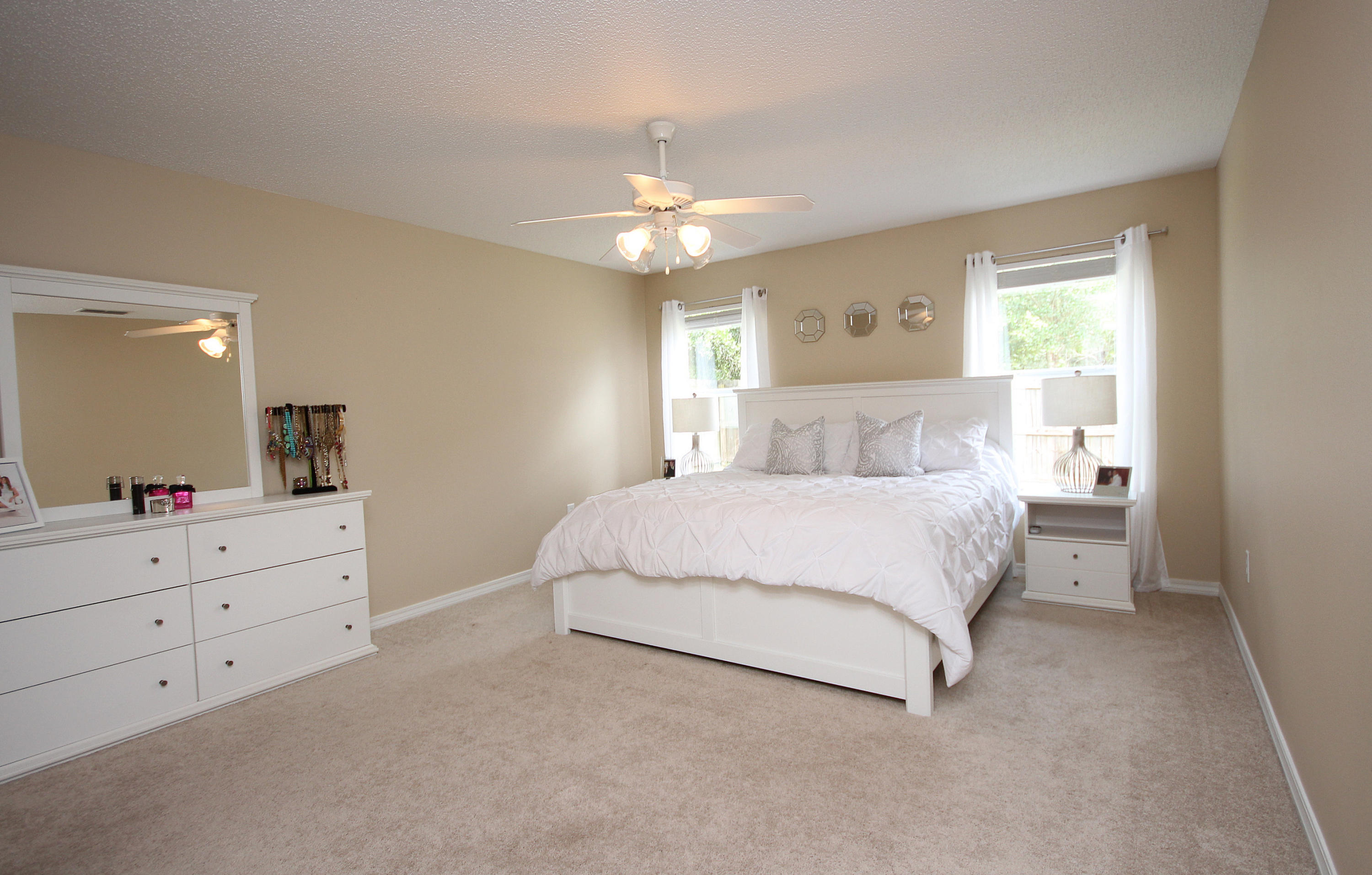 REDSTONE ESTATES - Residential