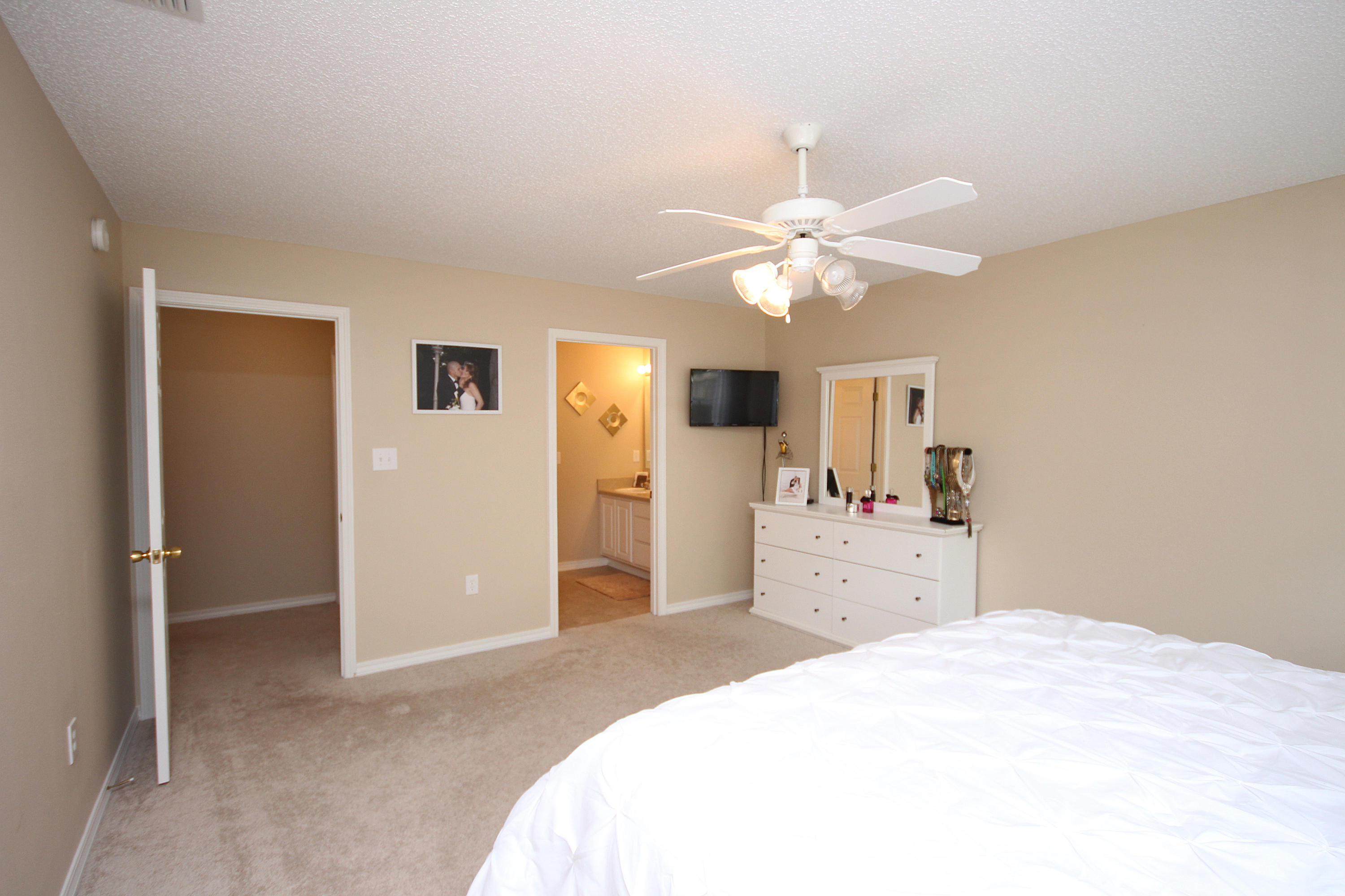 REDSTONE ESTATES - Residential