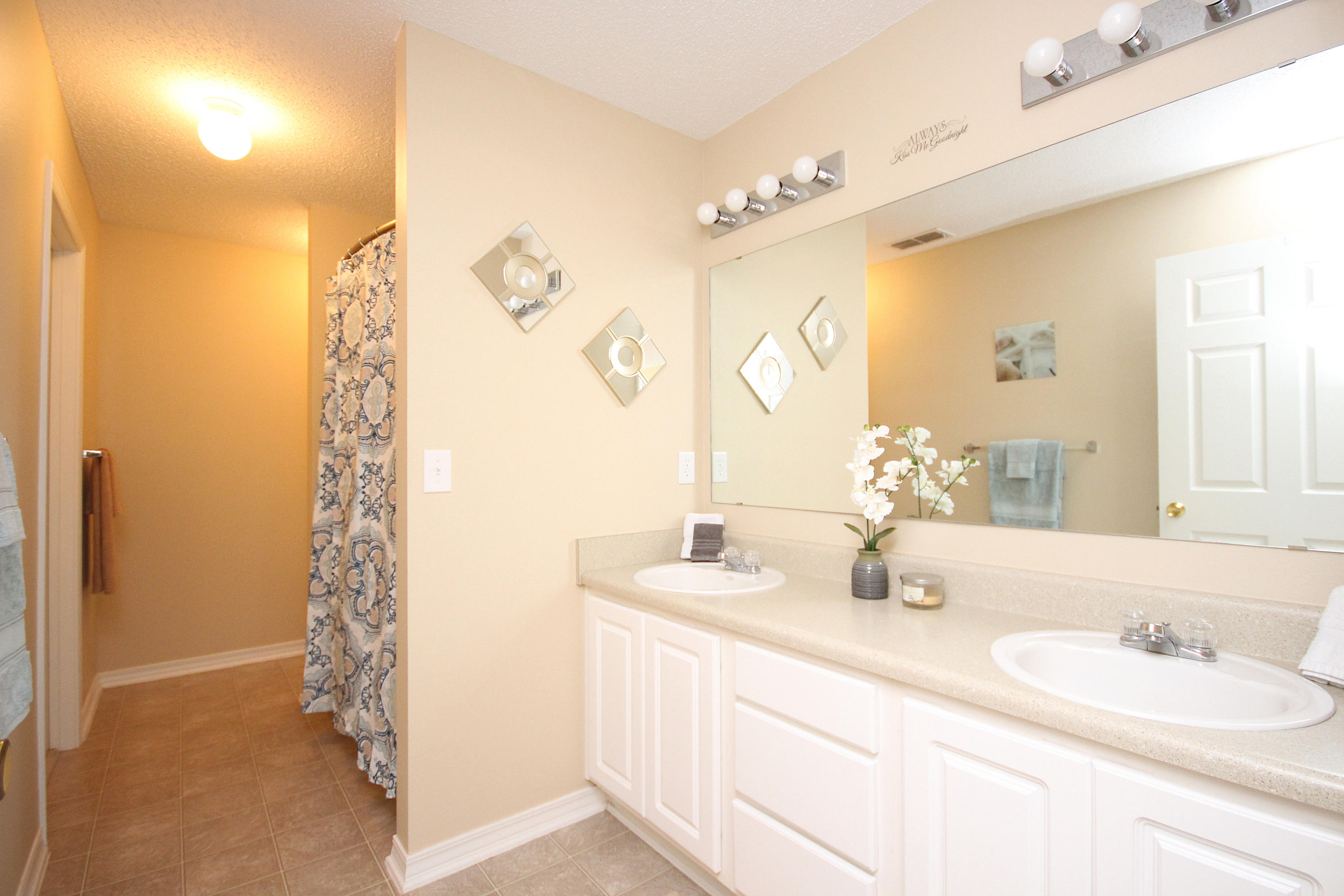 REDSTONE ESTATES - Residential