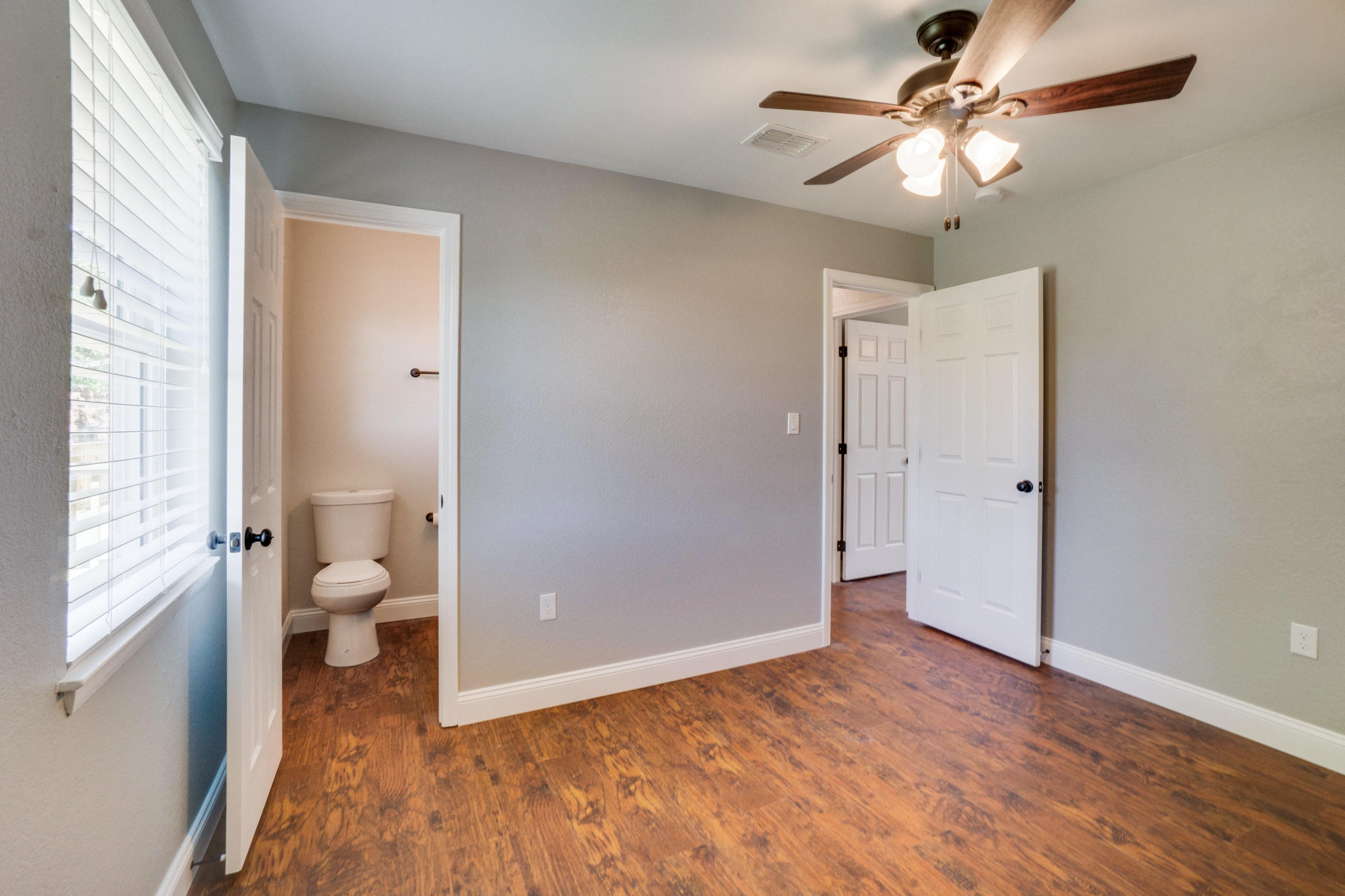 OAKDALE MINI FARMS RESUB LOT 3 and lot 4 - Residential