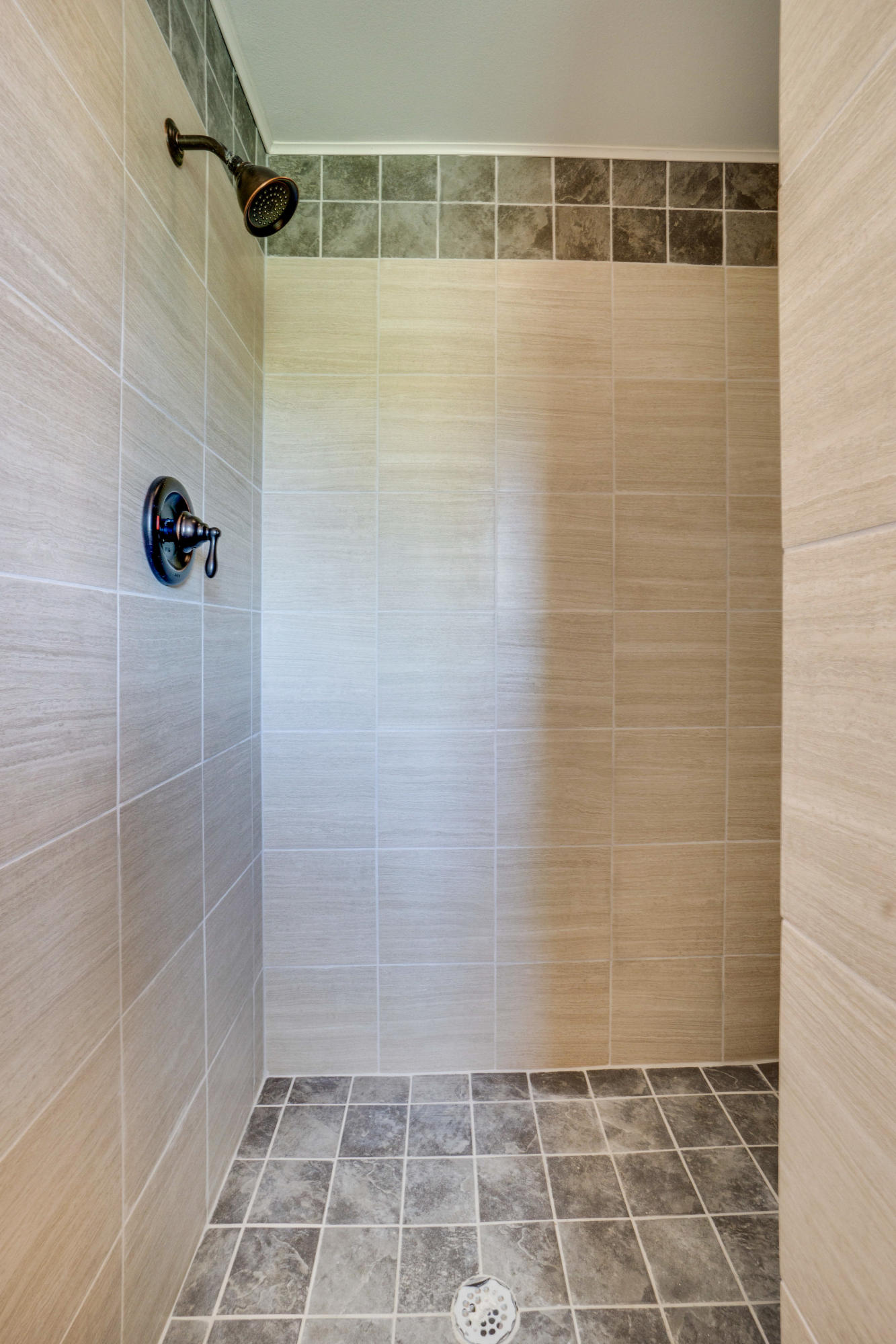 OAKDALE MINI FARMS RESUB LOT 3 and lot 4 - Residential