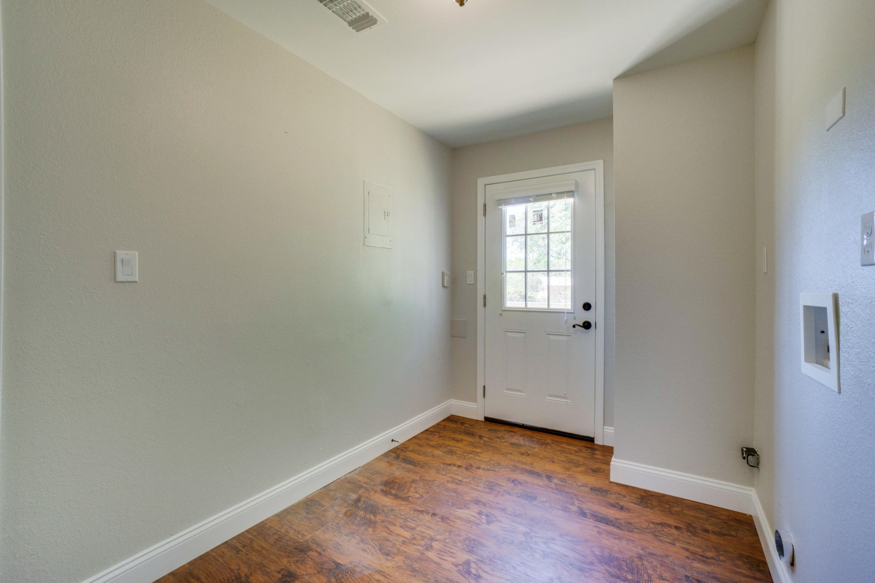 OAKDALE MINI FARMS RESUB LOT 3 and lot 4 - Residential