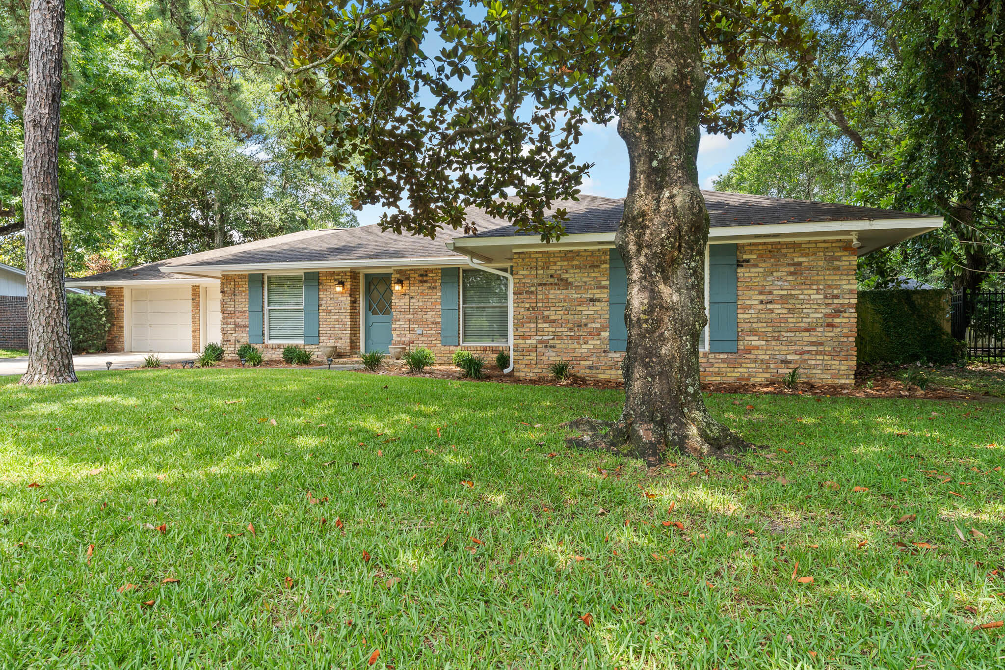 KENWOOD S/D 1ST ADDN - Residential