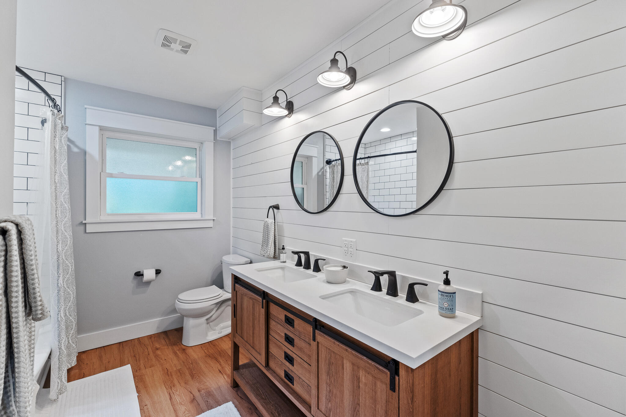 KENWOOD S/D 1ST ADDN - Residential