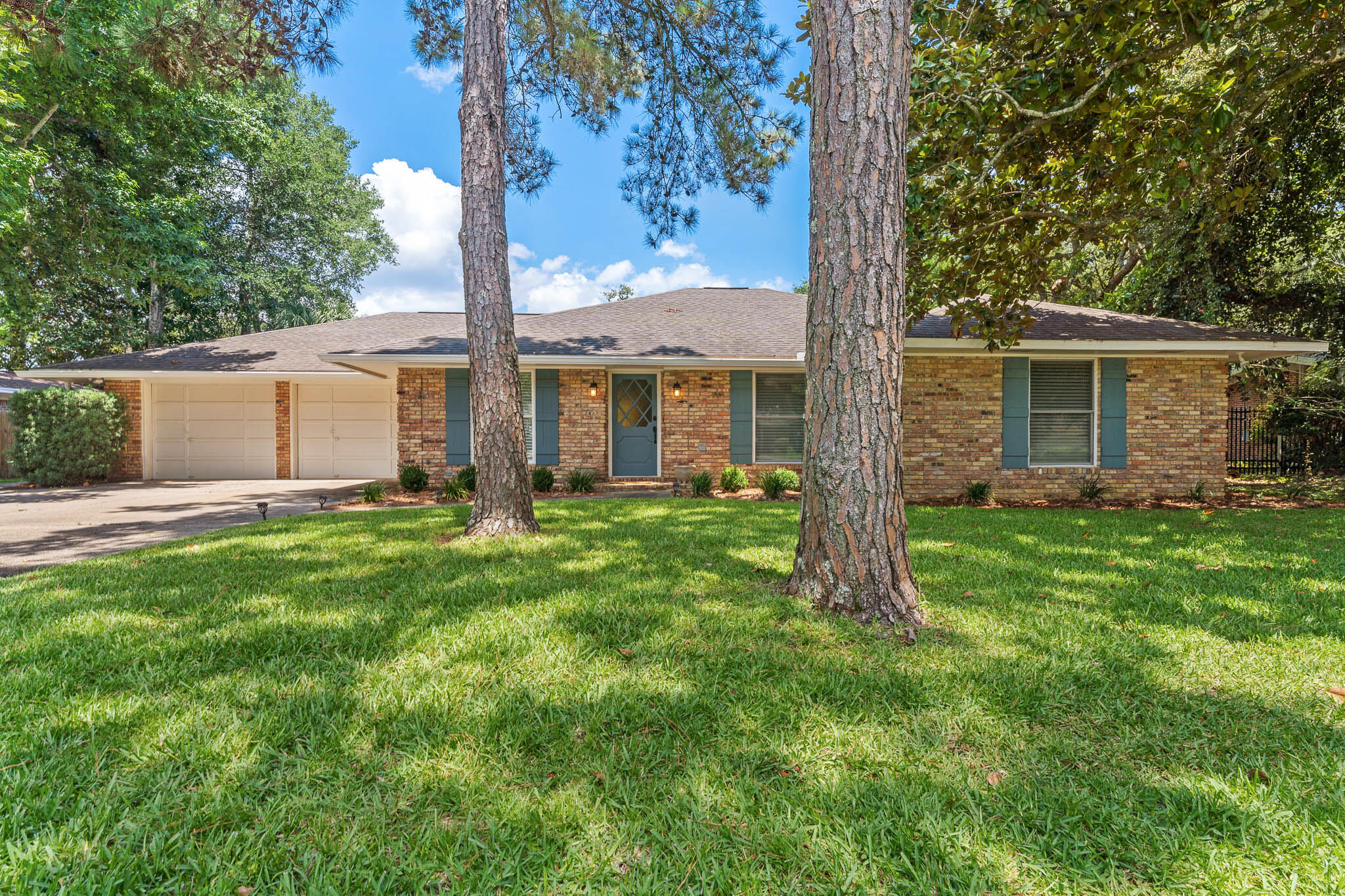 KENWOOD S/D 1ST ADDN - Residential