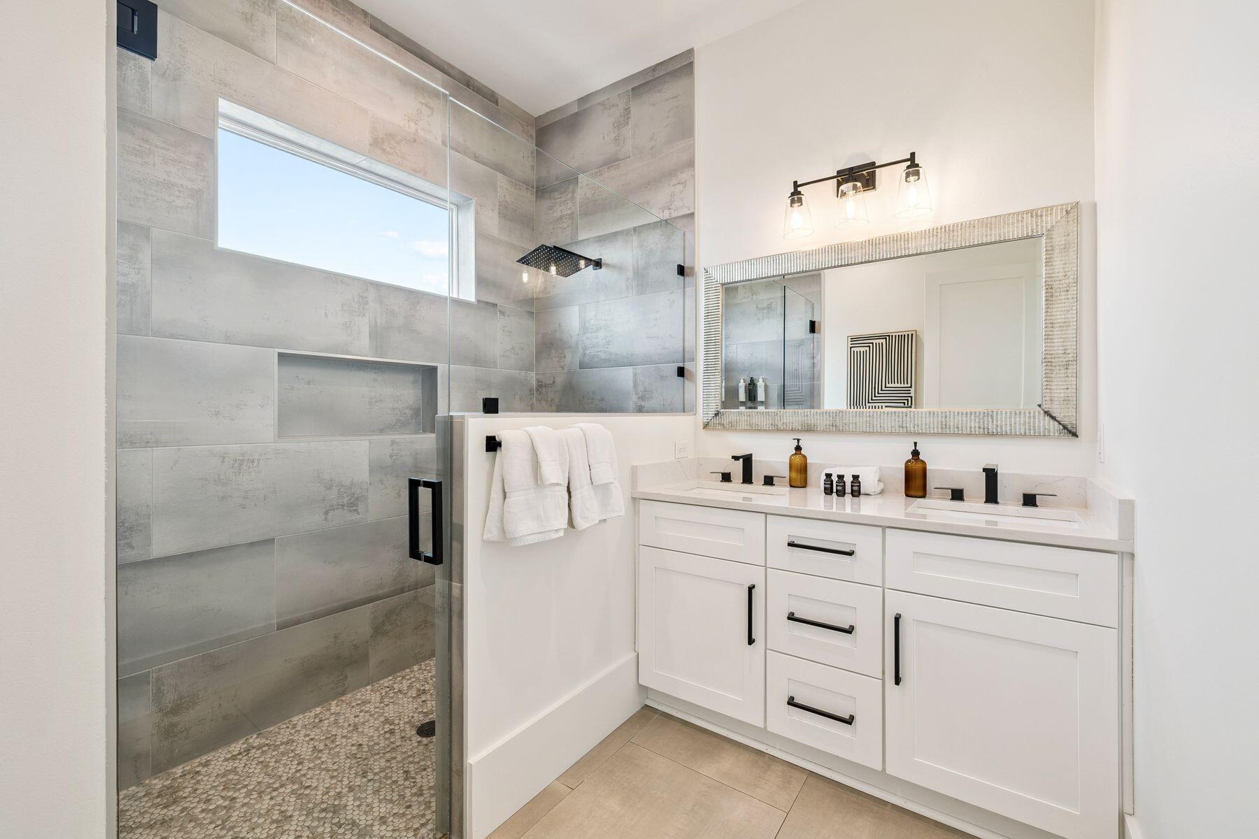 FRANGISTA BEACH 1ST ADDN - Residential